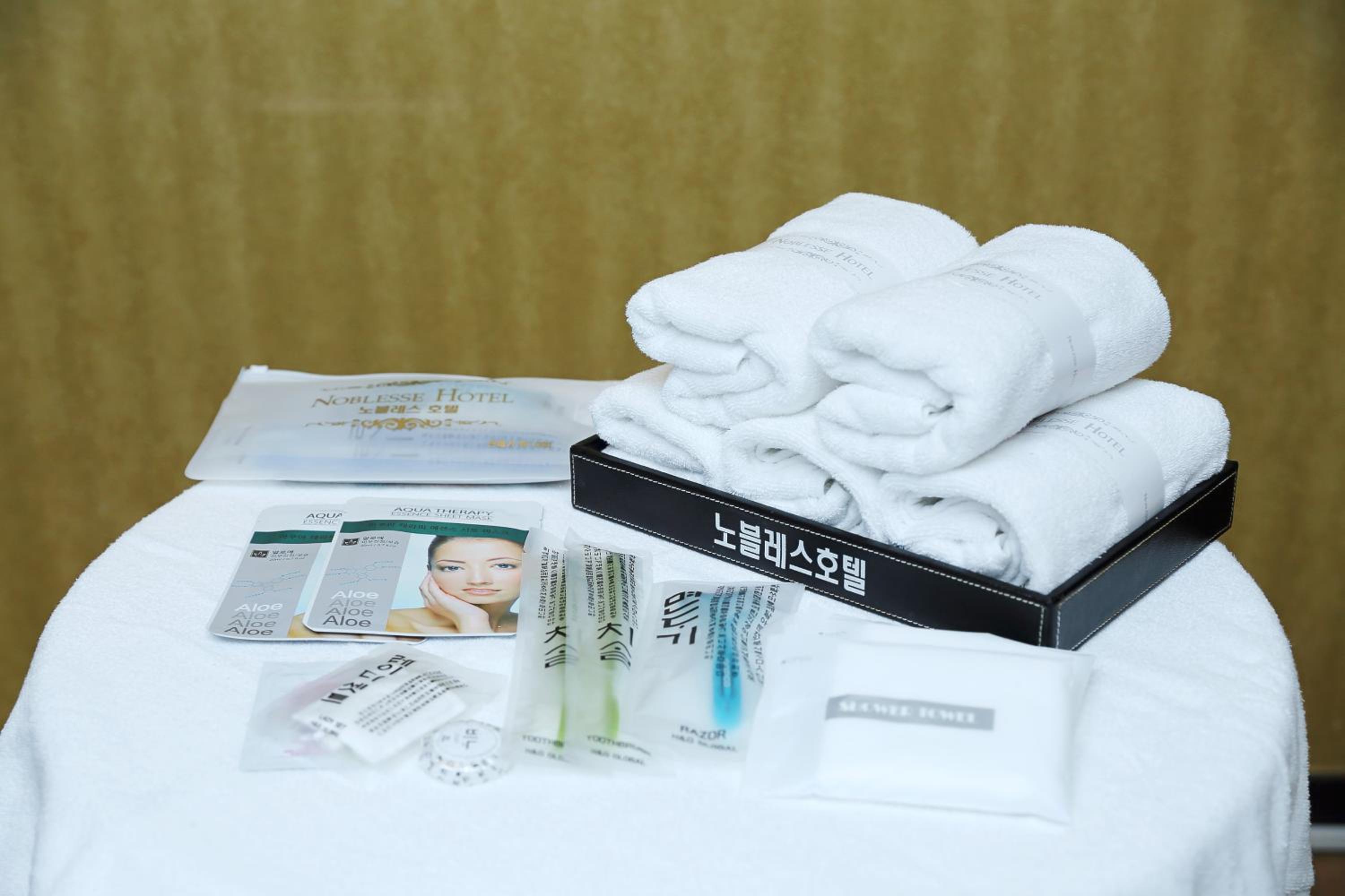 Deluxe Twin Room - Photo 4