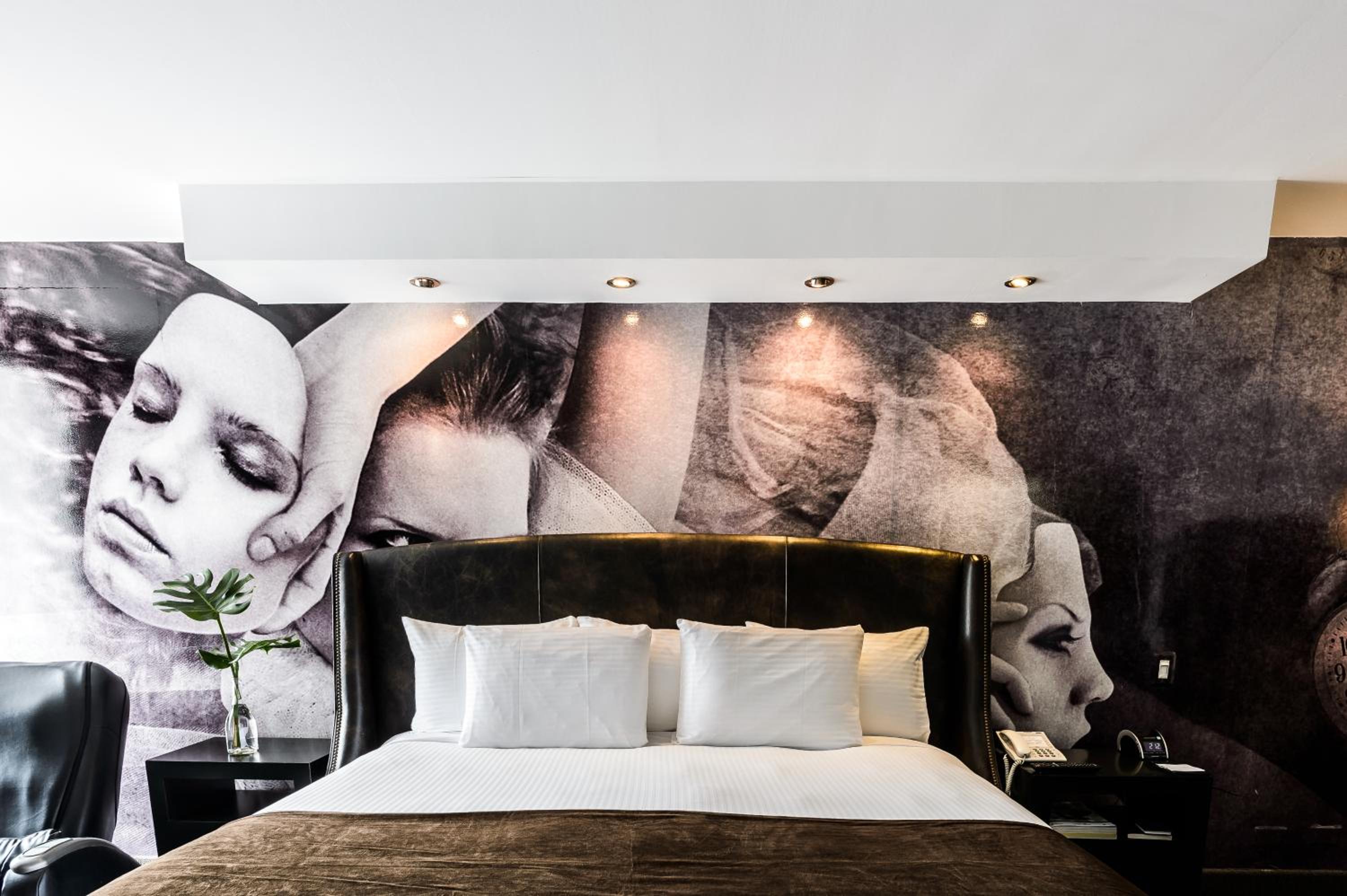 Suites - Photo 9