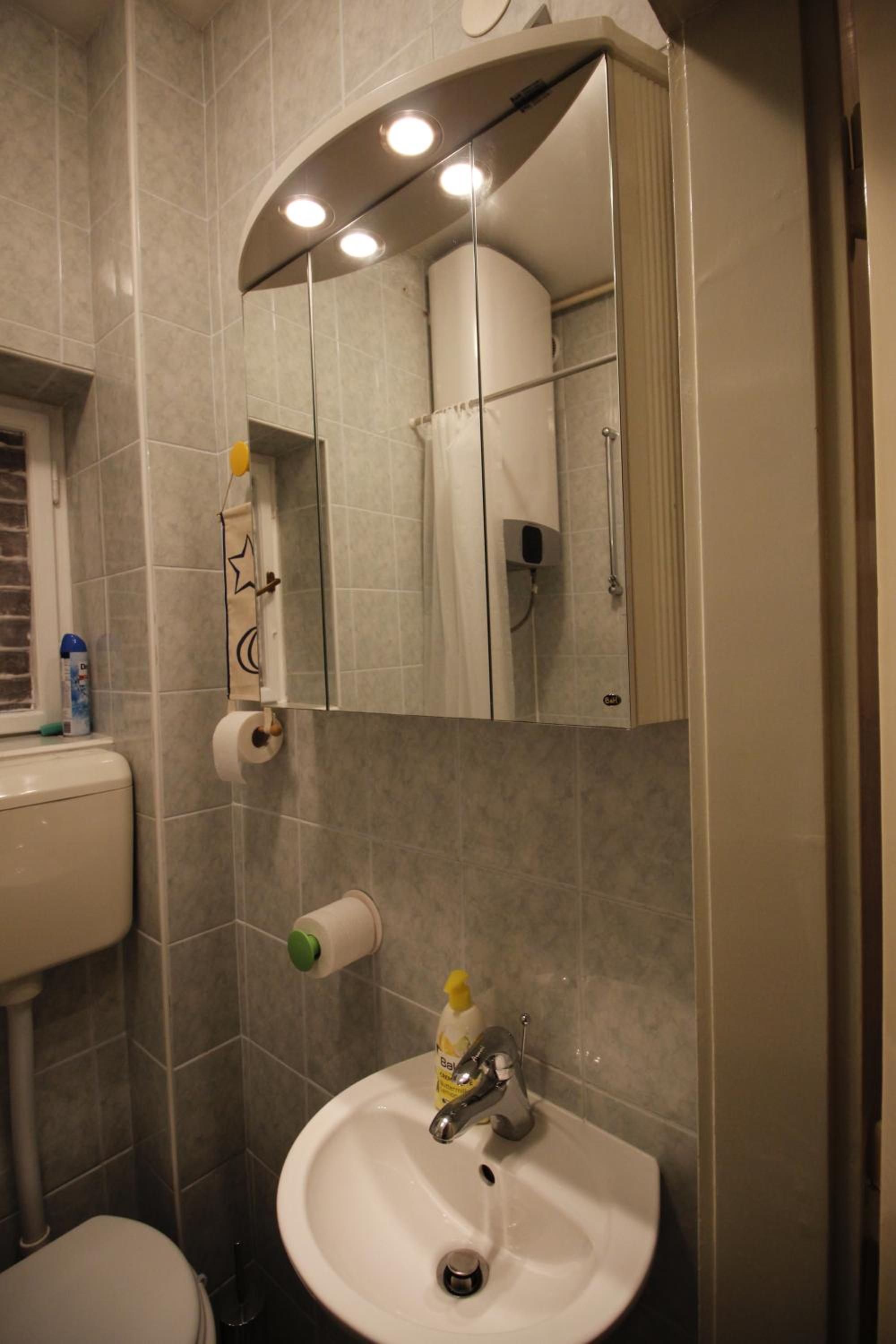 Suite - Photo 8
