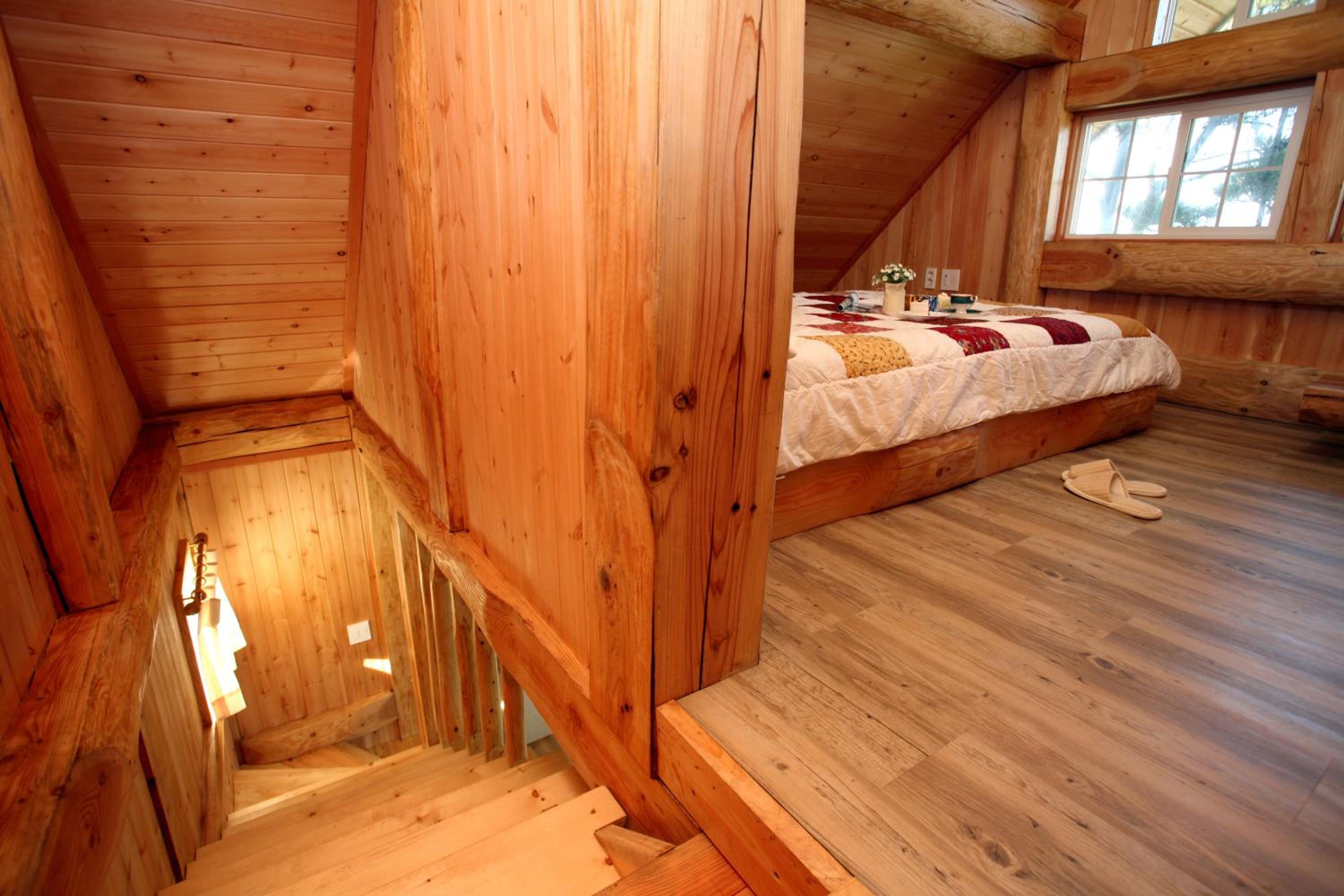 Two-Bedroom House - Photo 11