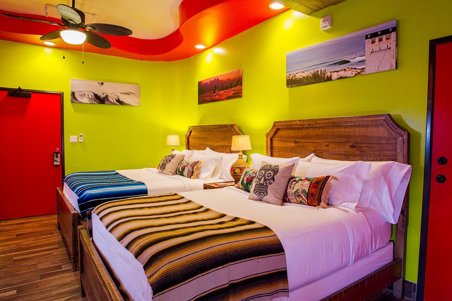 Deluxe Queen Room