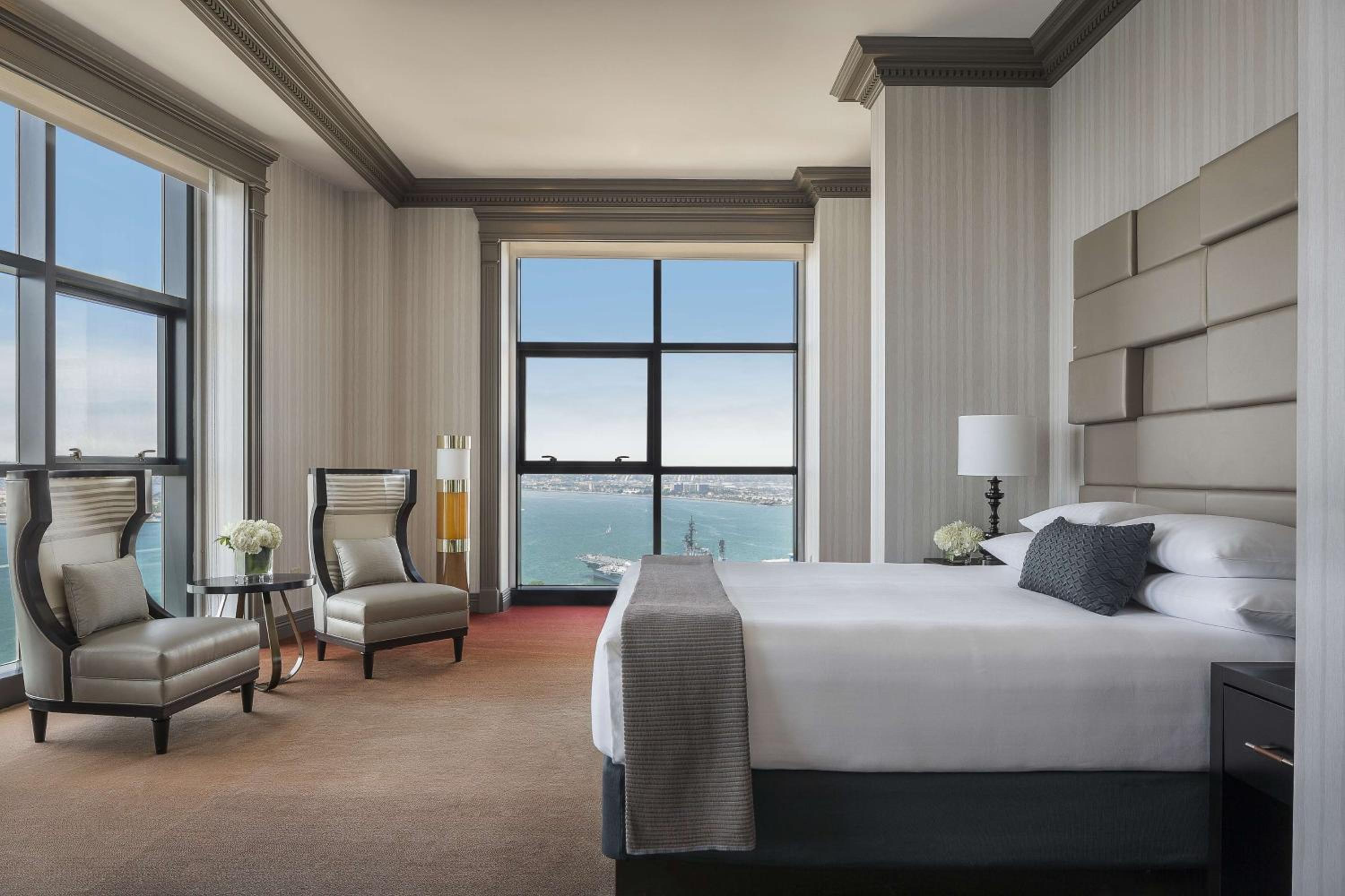 Penthouse Suite thumbnail 5