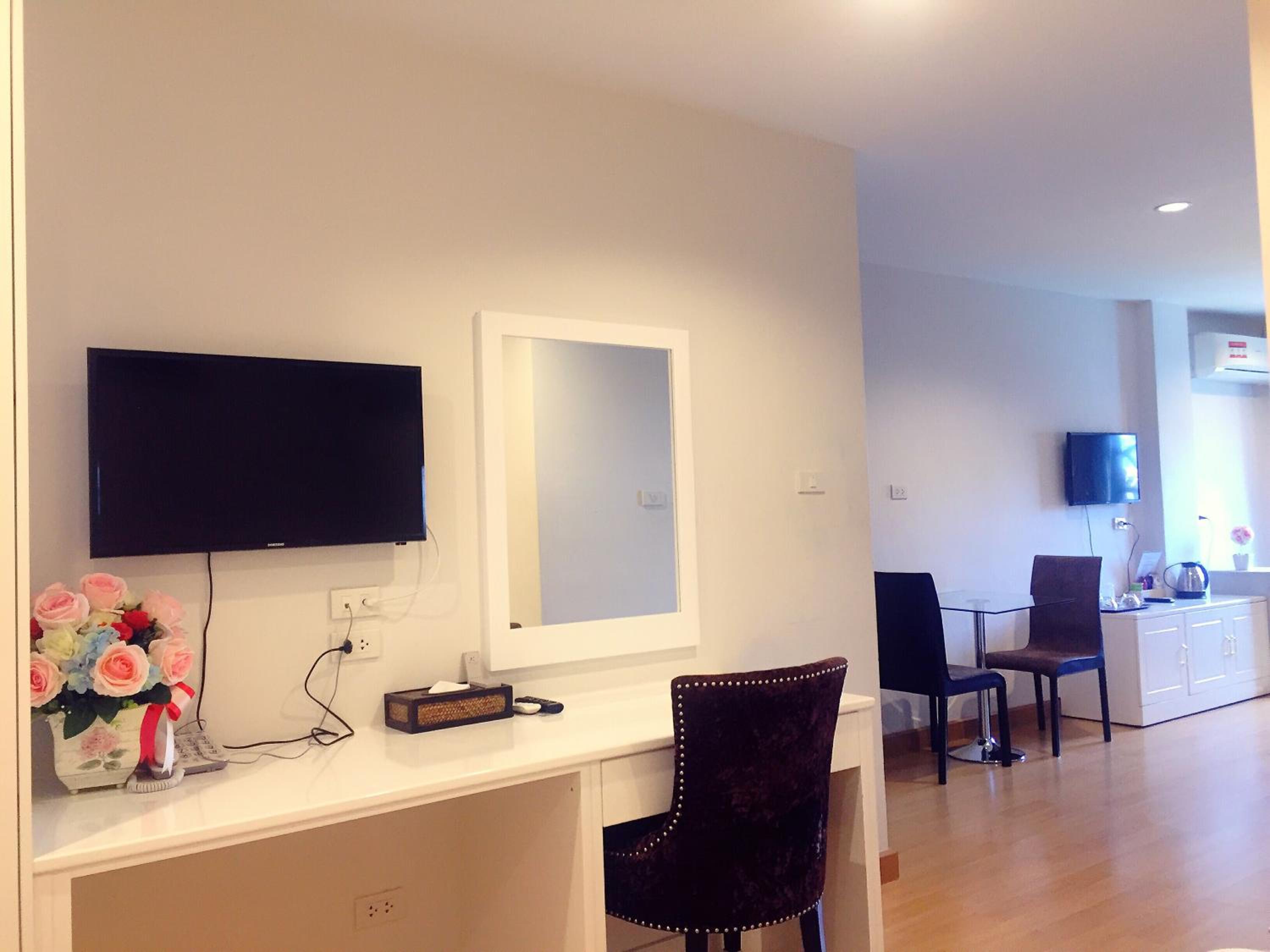 Deluxe Family Room photo 3