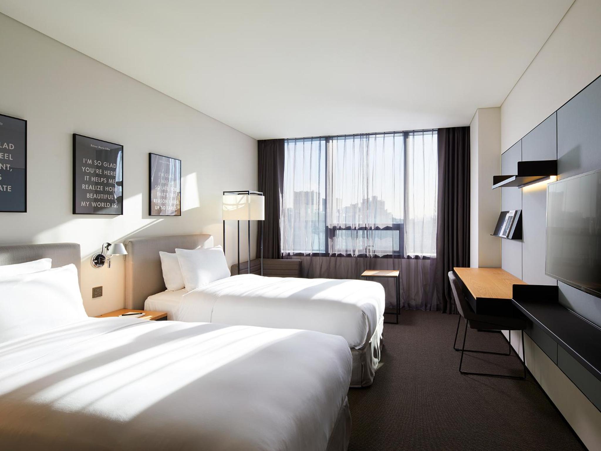 Deluxe Twin Room photo 1
