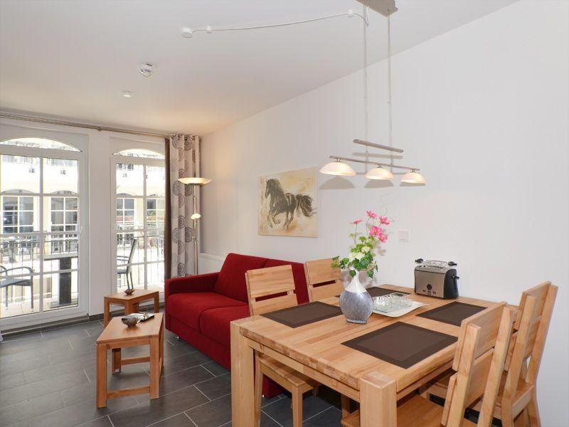 Apartment photo 3