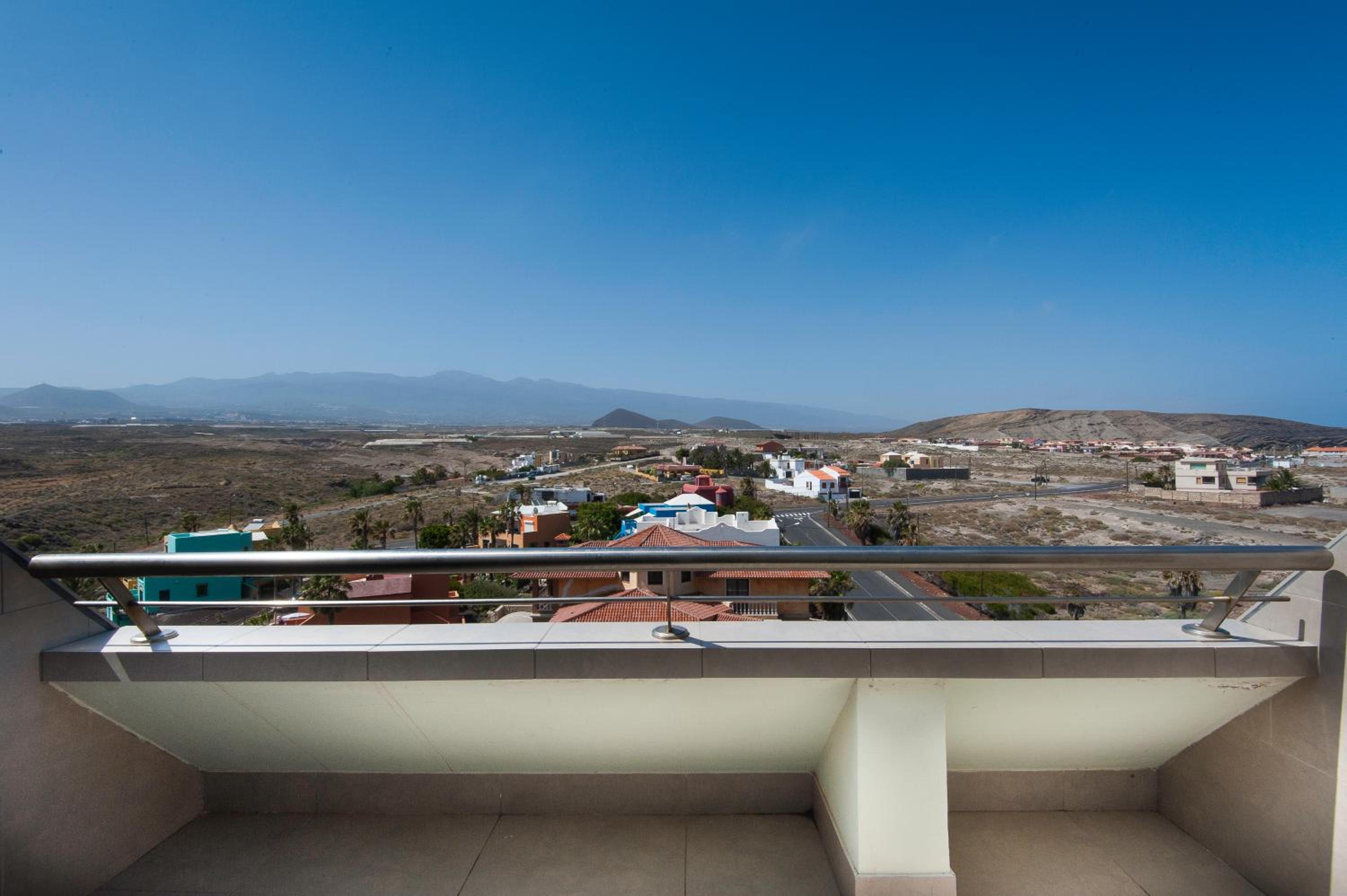 Junior Suite with Mountain View (3 Adults)