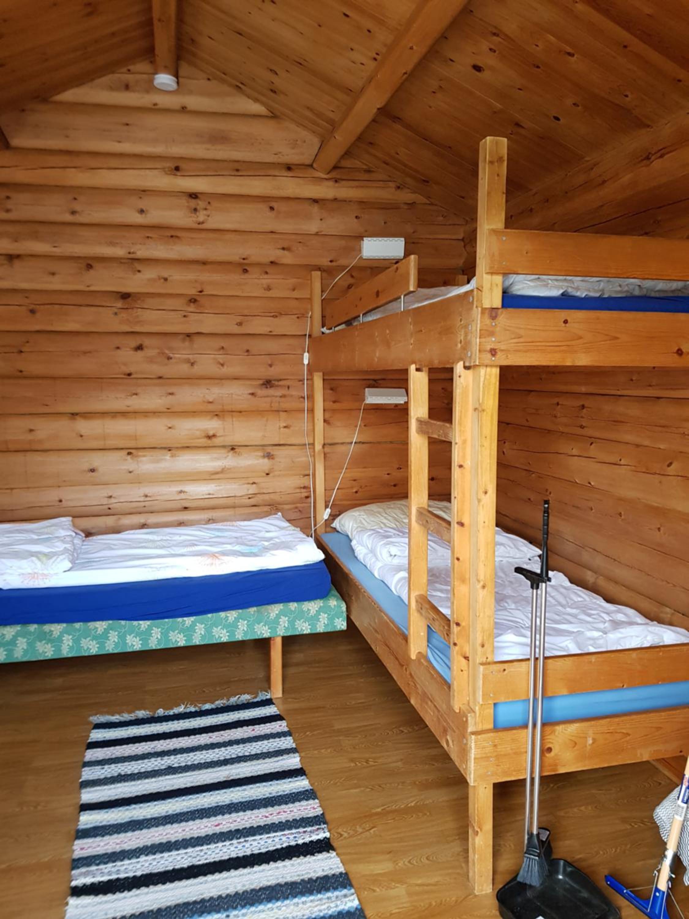 Cottage - Photo 1