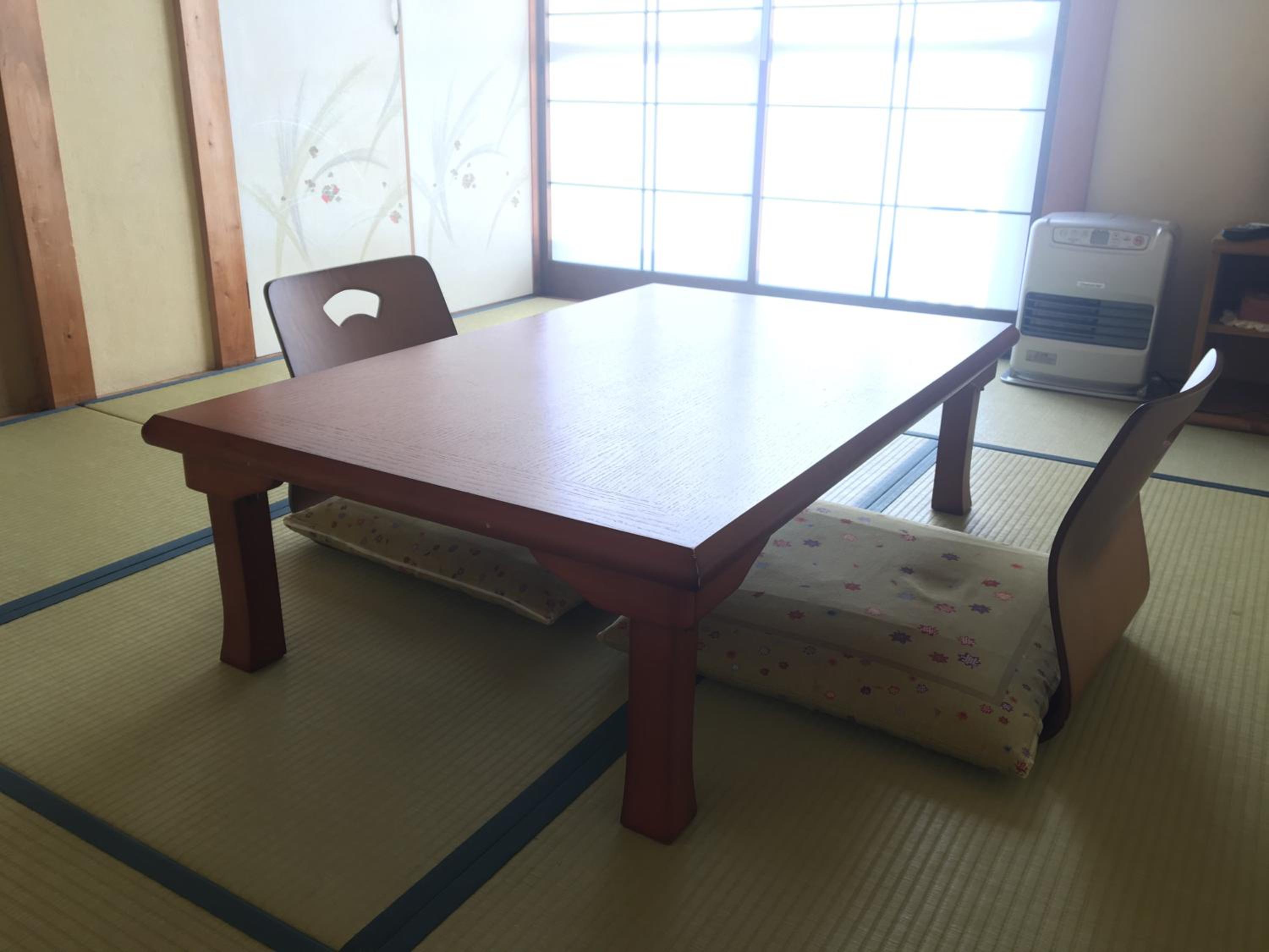 Japanese-Style Room