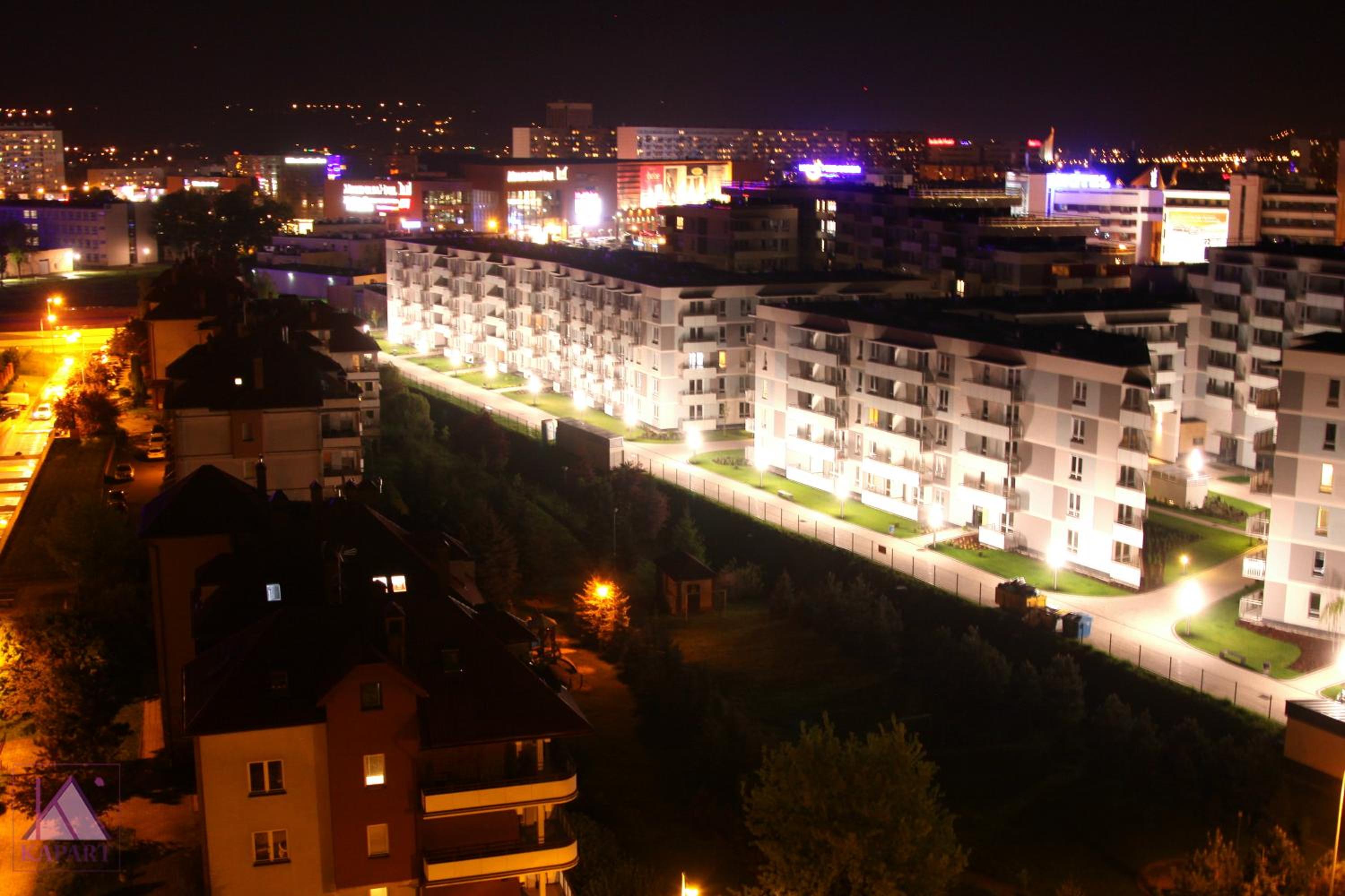 Apartment with Balcony photo 2