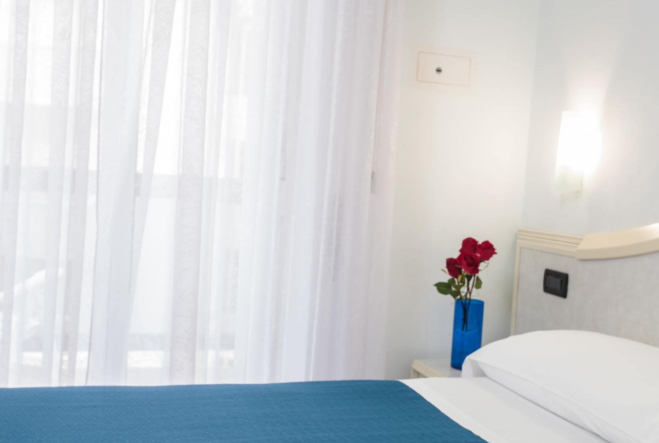 Single Room with Balcony photo 1
