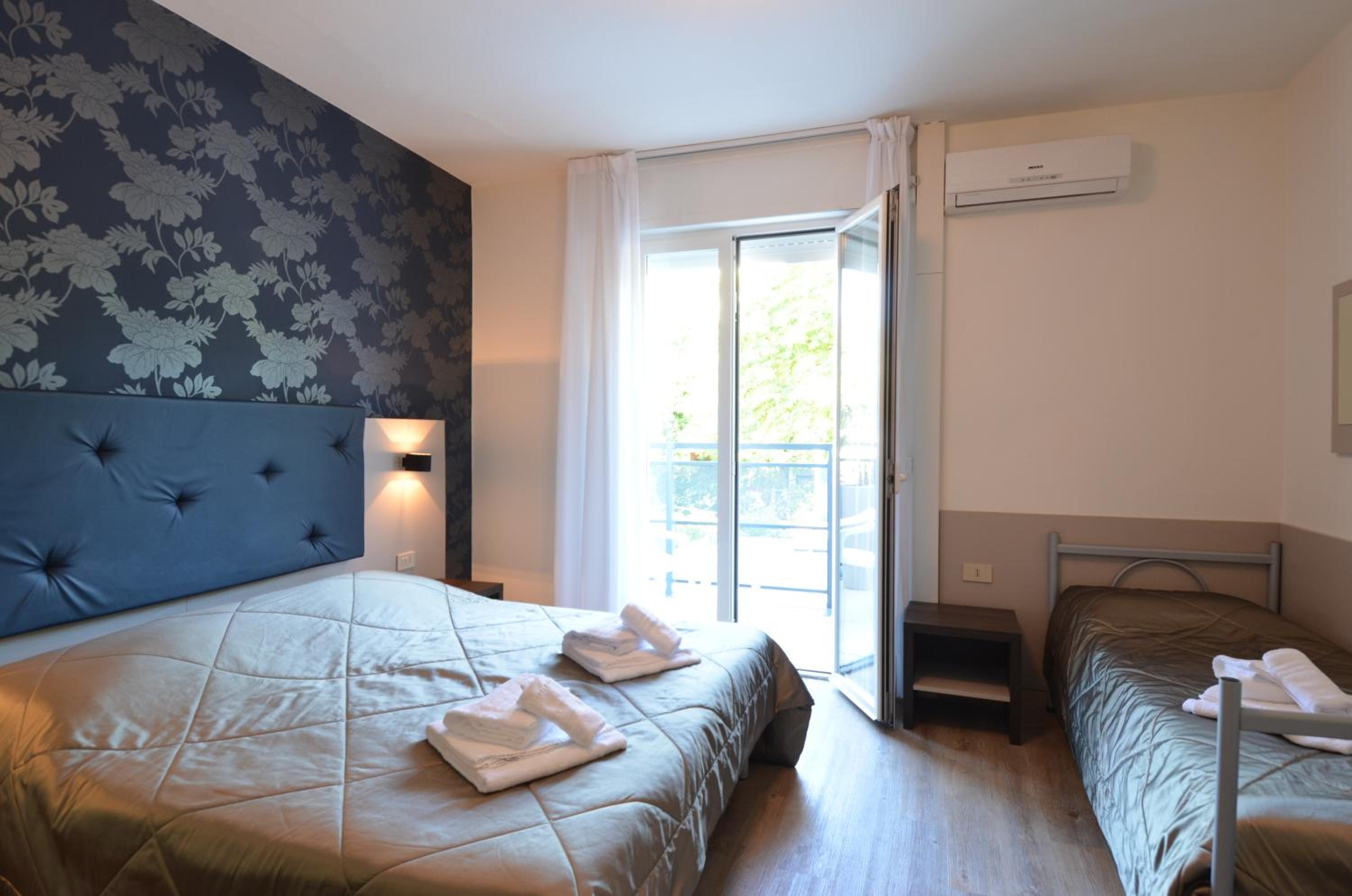 Triple Room - Photo 1