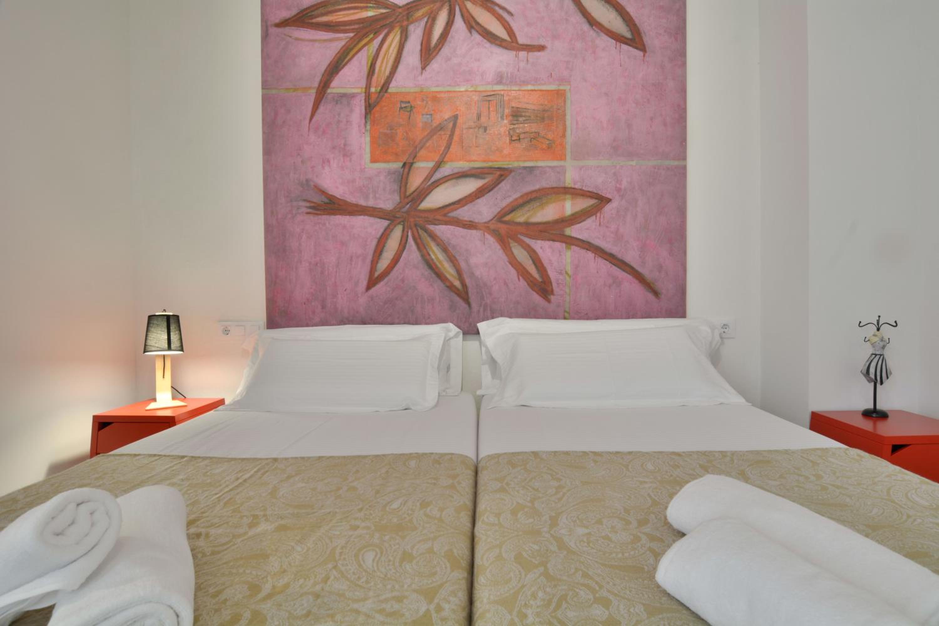 Double Room with Patio photo 3