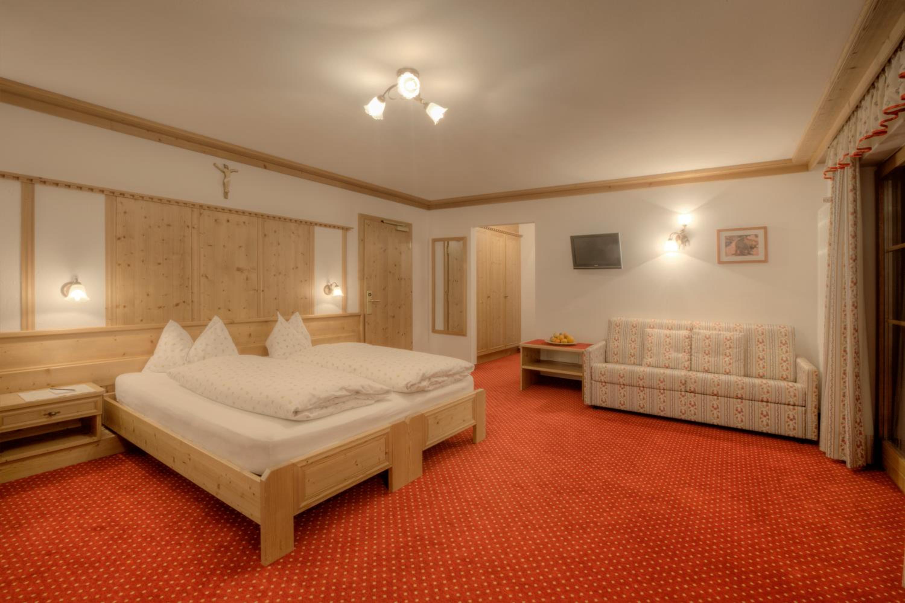 Superior Double Room - Photo 4