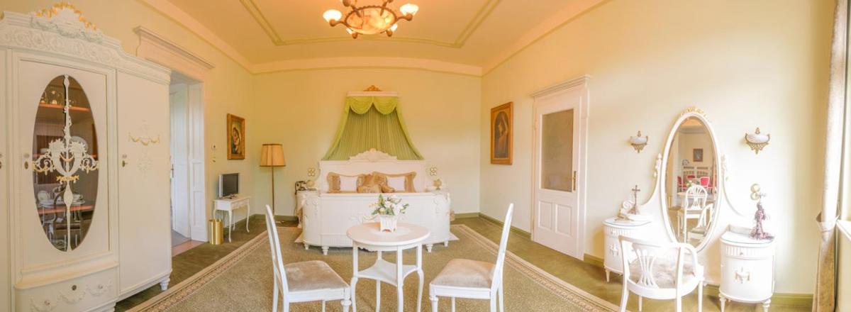 Suite photo 2