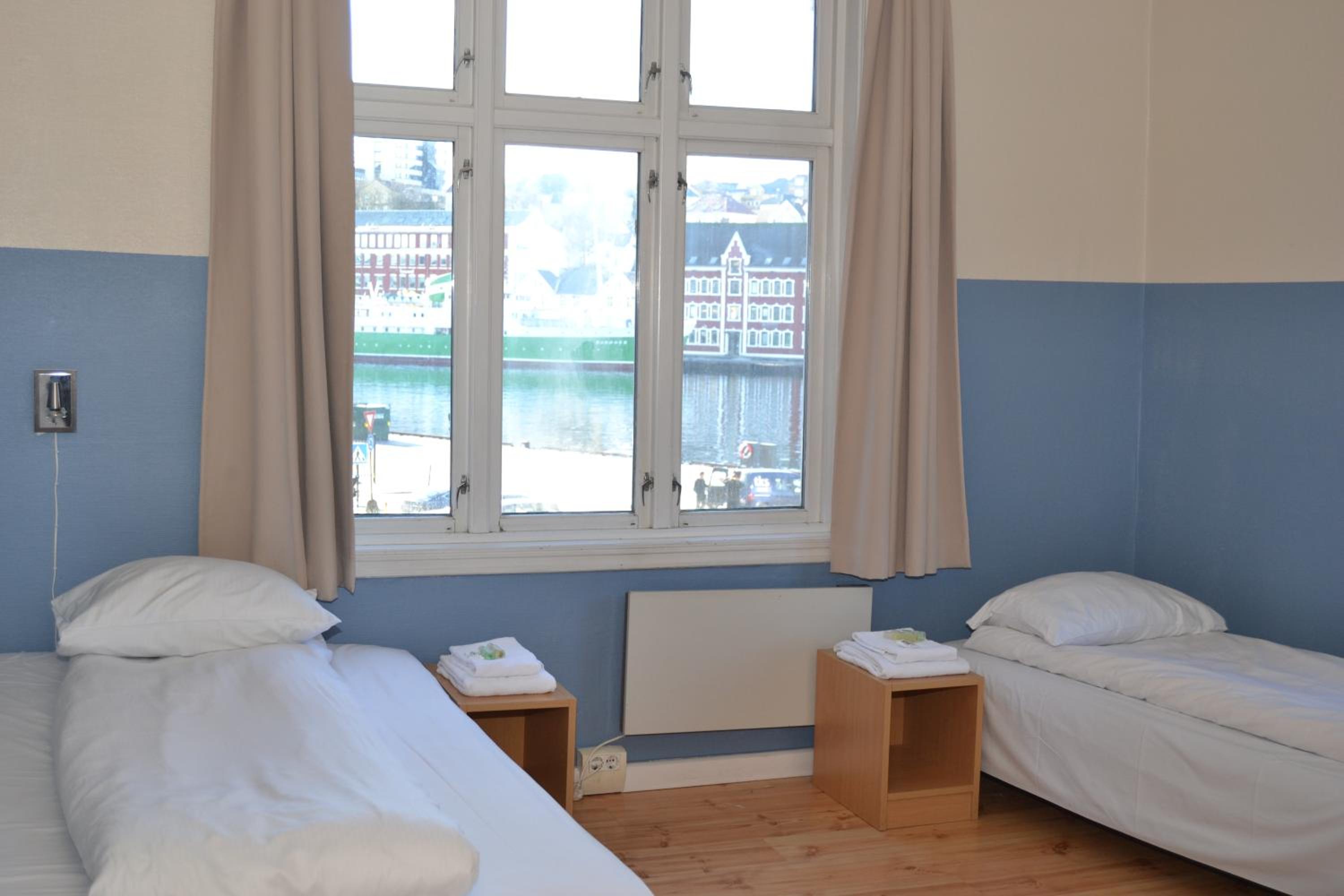 Double Or Twin Room photo 3