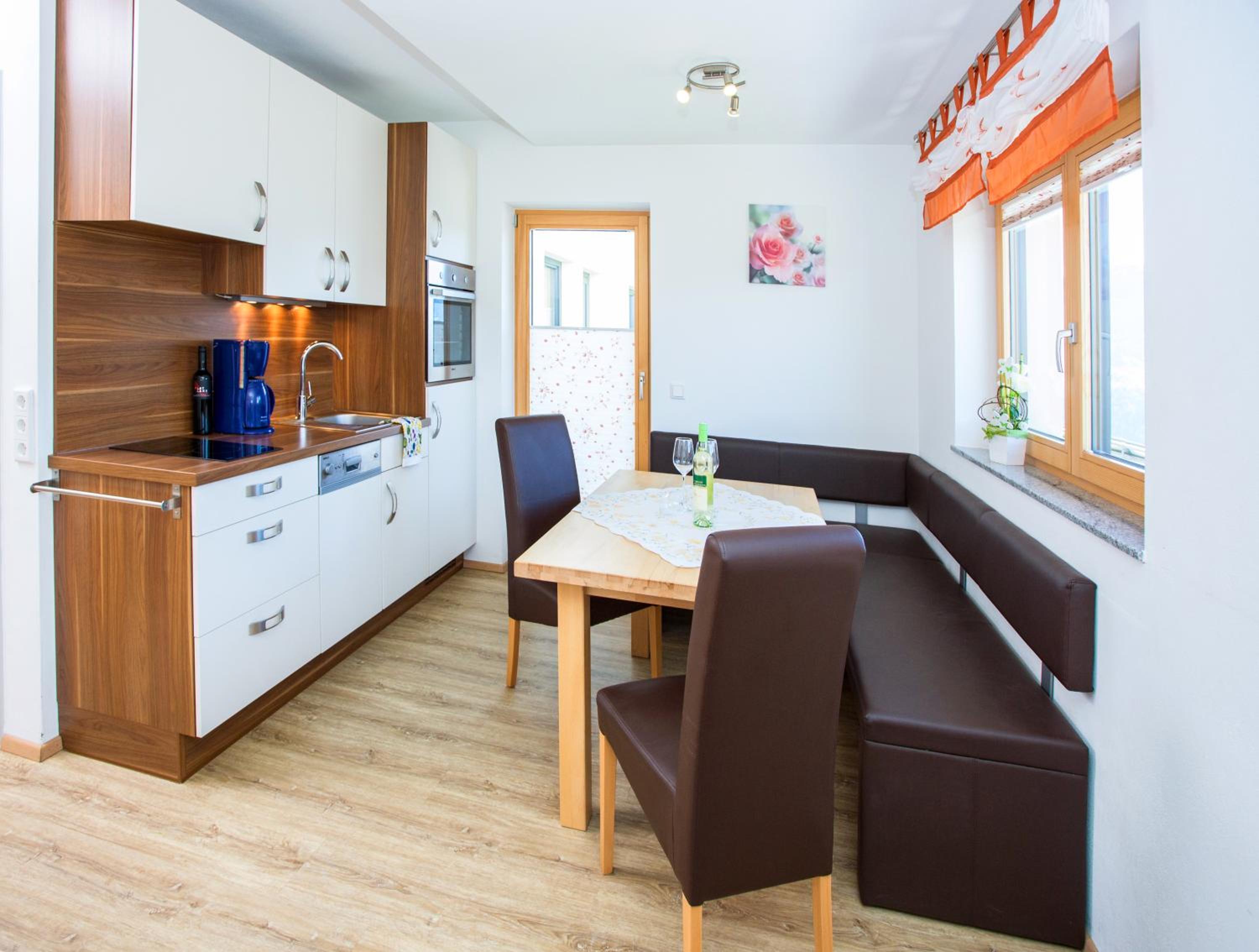 Apartment with Terrace photo 3