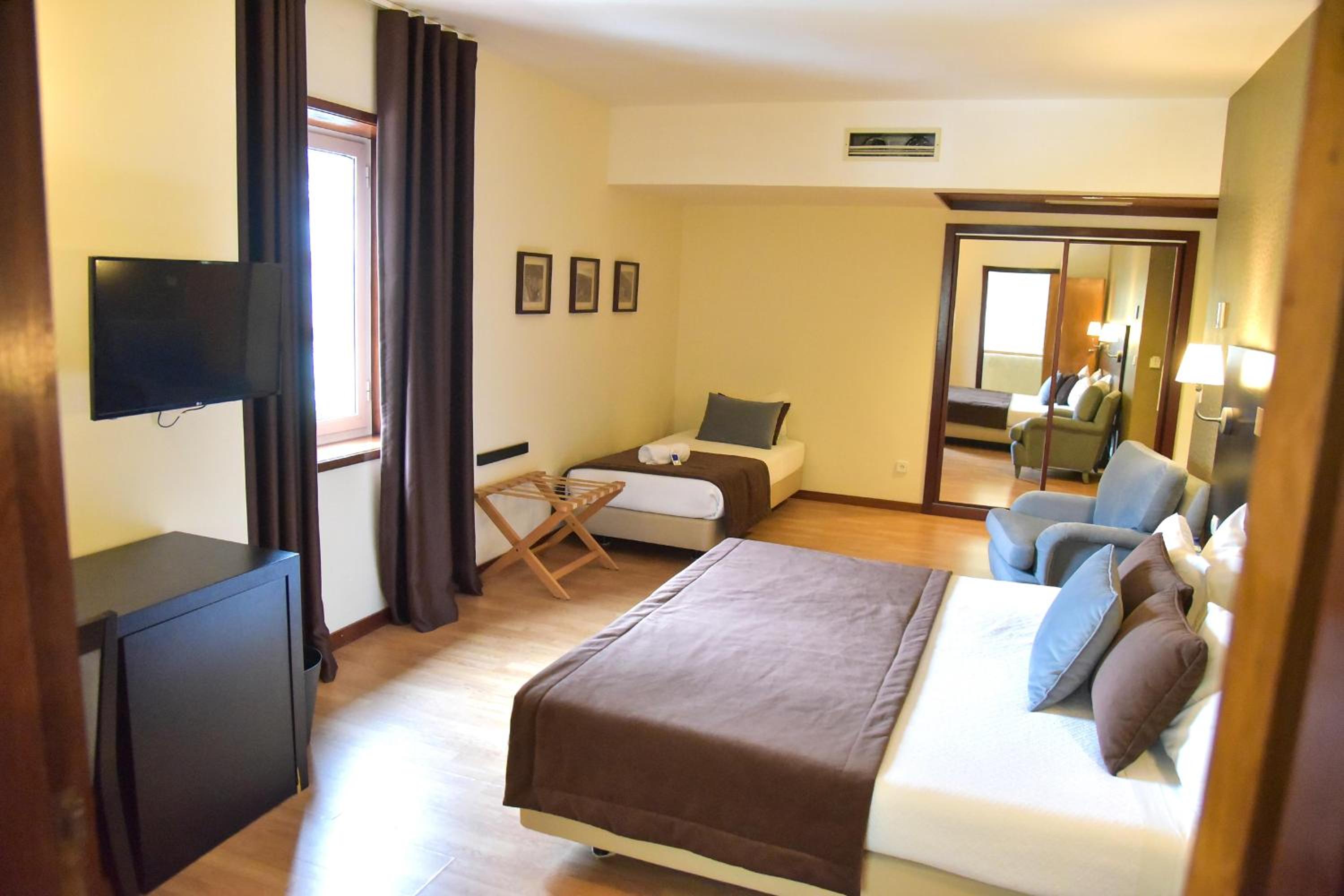Superior Double or Twin Room with Extra Bed (3 Adults)