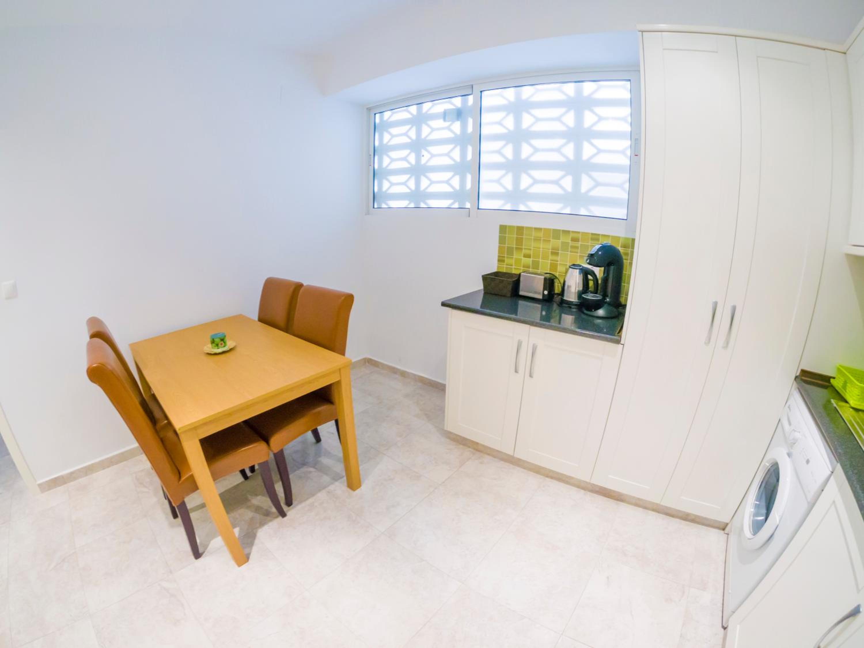 Apartment with Sea View - Photo 30