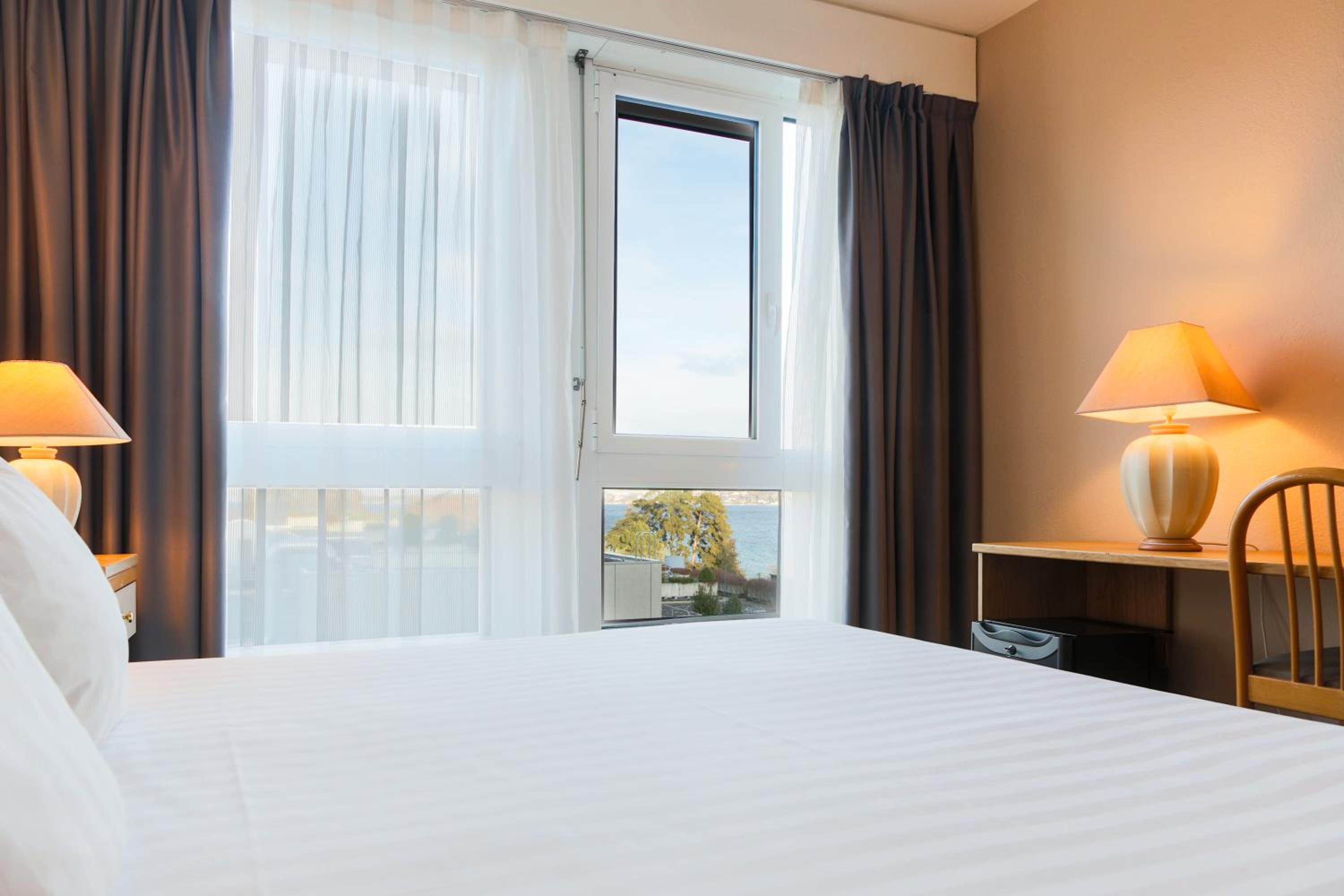 Double or Twin Room with Kitchenette - Photo 1