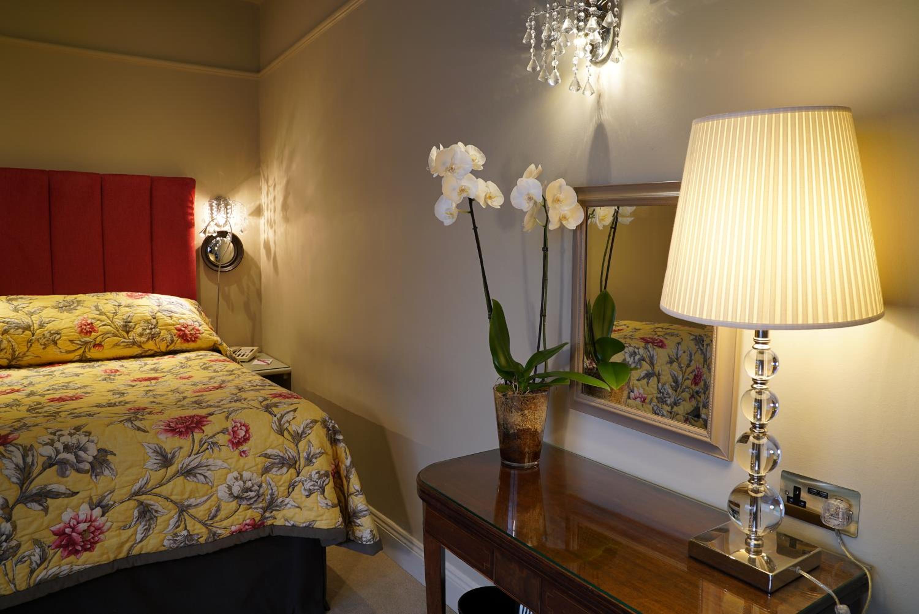 Classic Double Room - Photo 6
