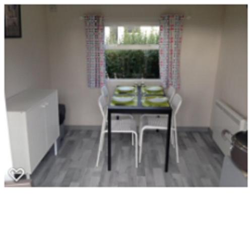 Mobile Home Standard ( 4 Adults) photo 1