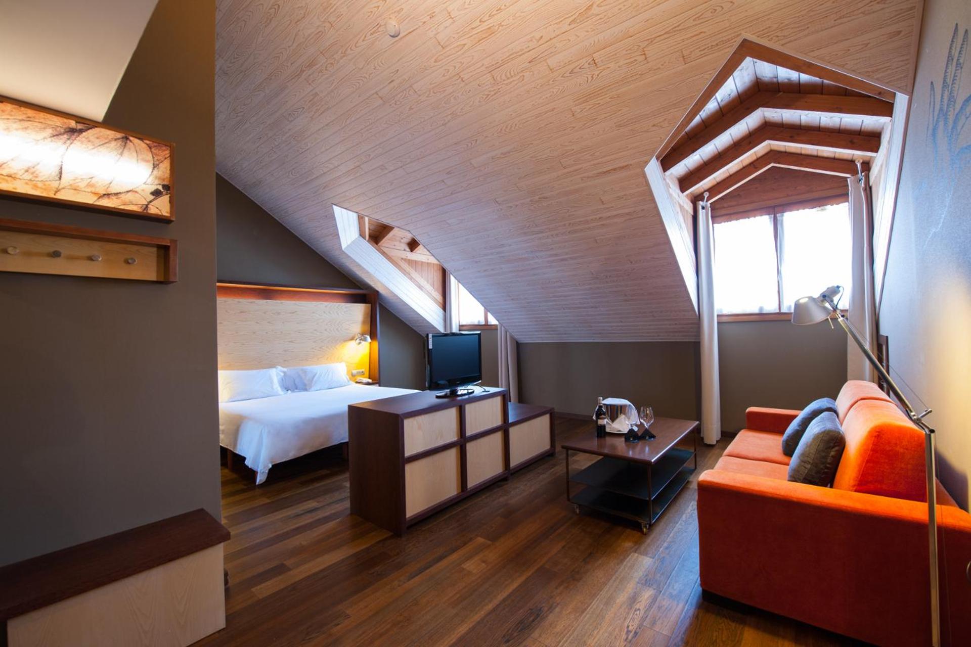 Junior Suite - Photo 11