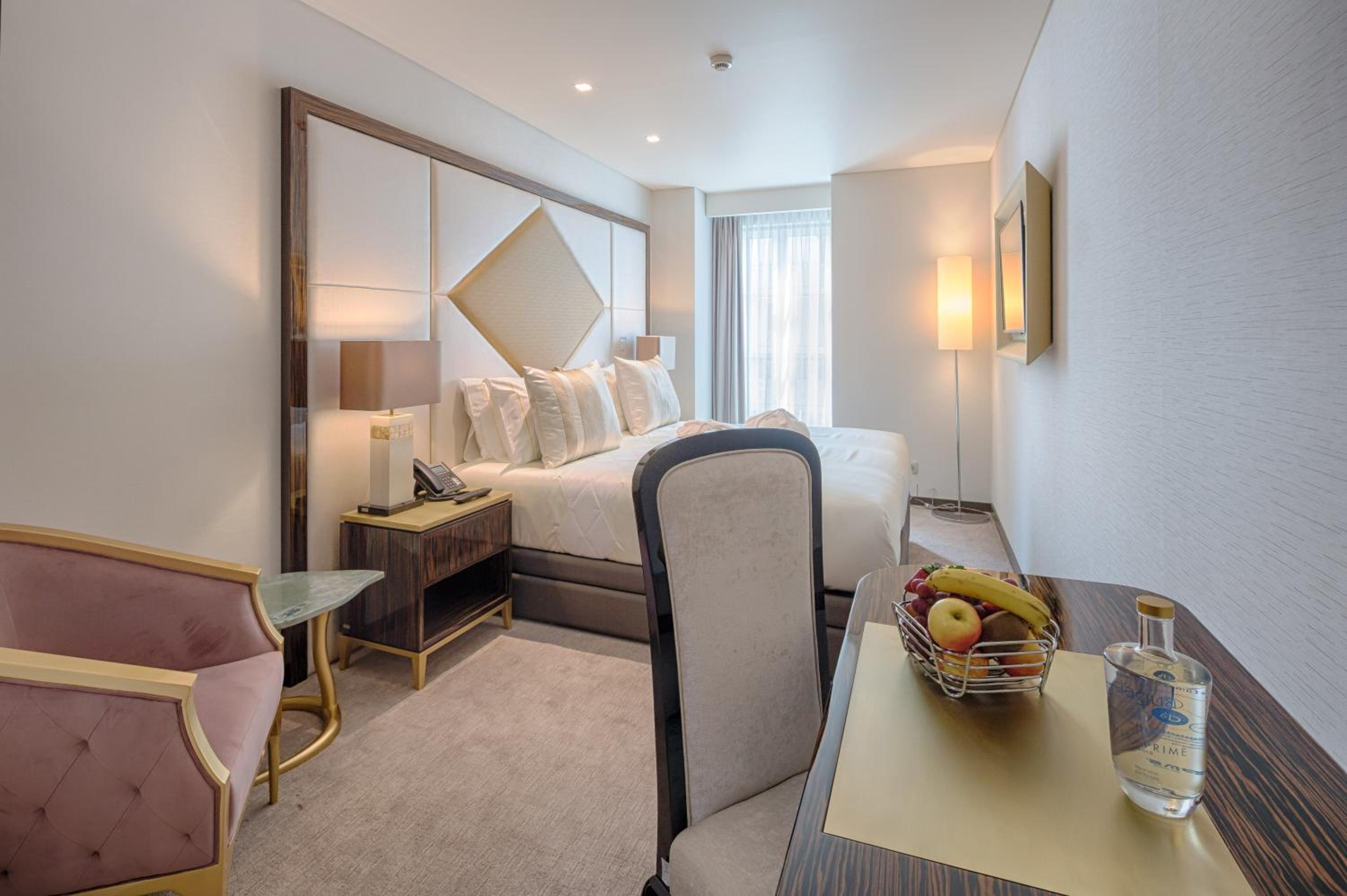 Suite photo 1