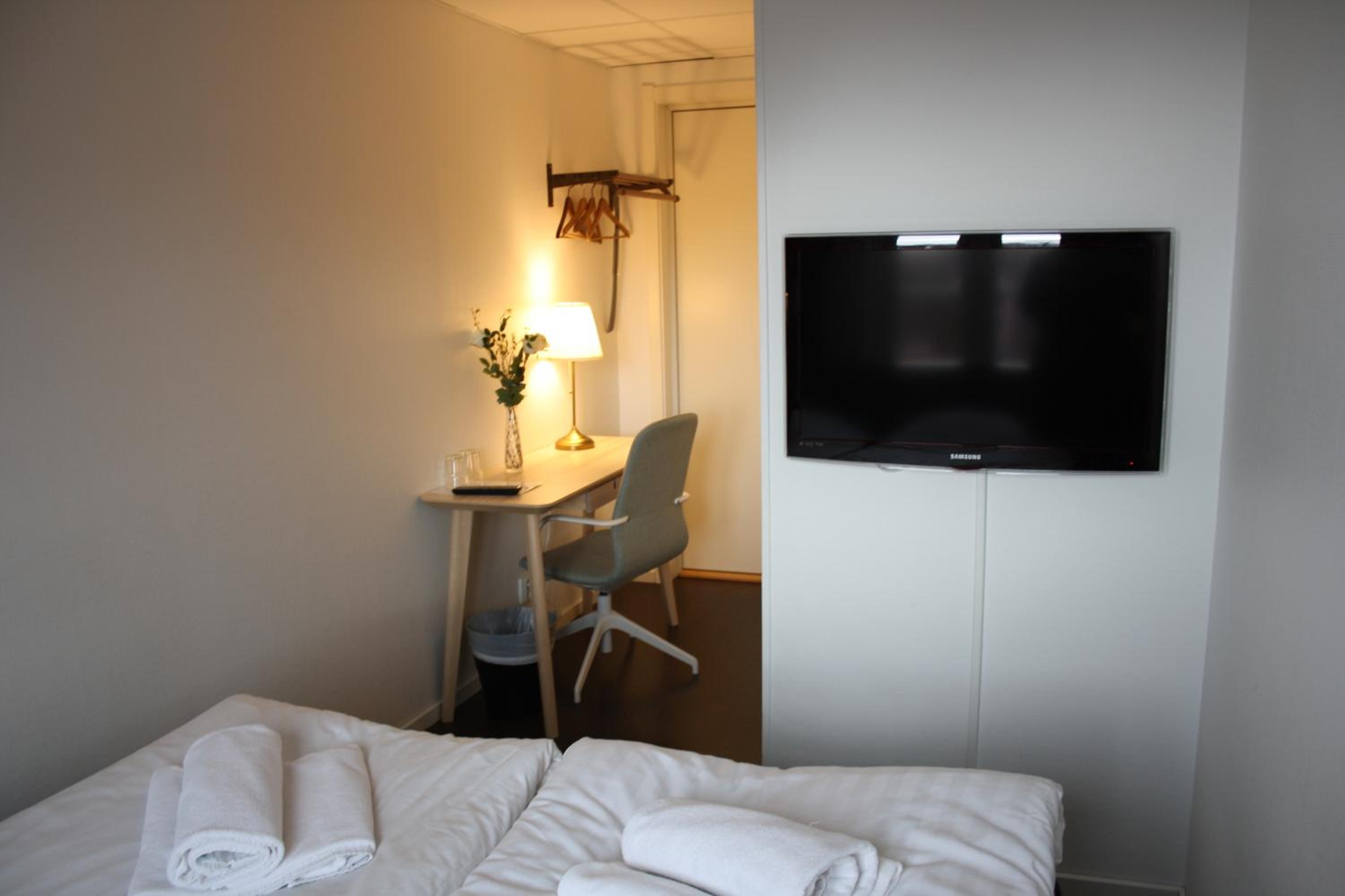 Budget Double Room photo 1