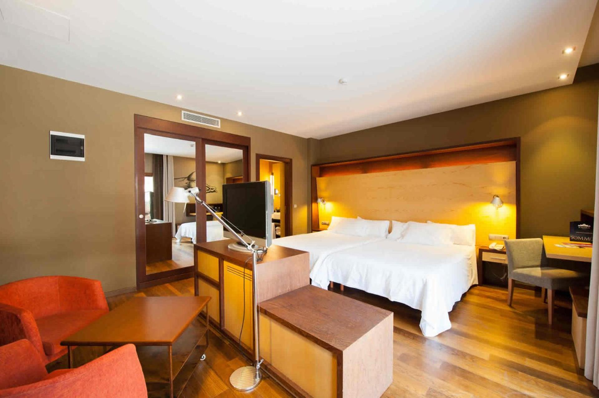 Superior Double Room - Photo 2