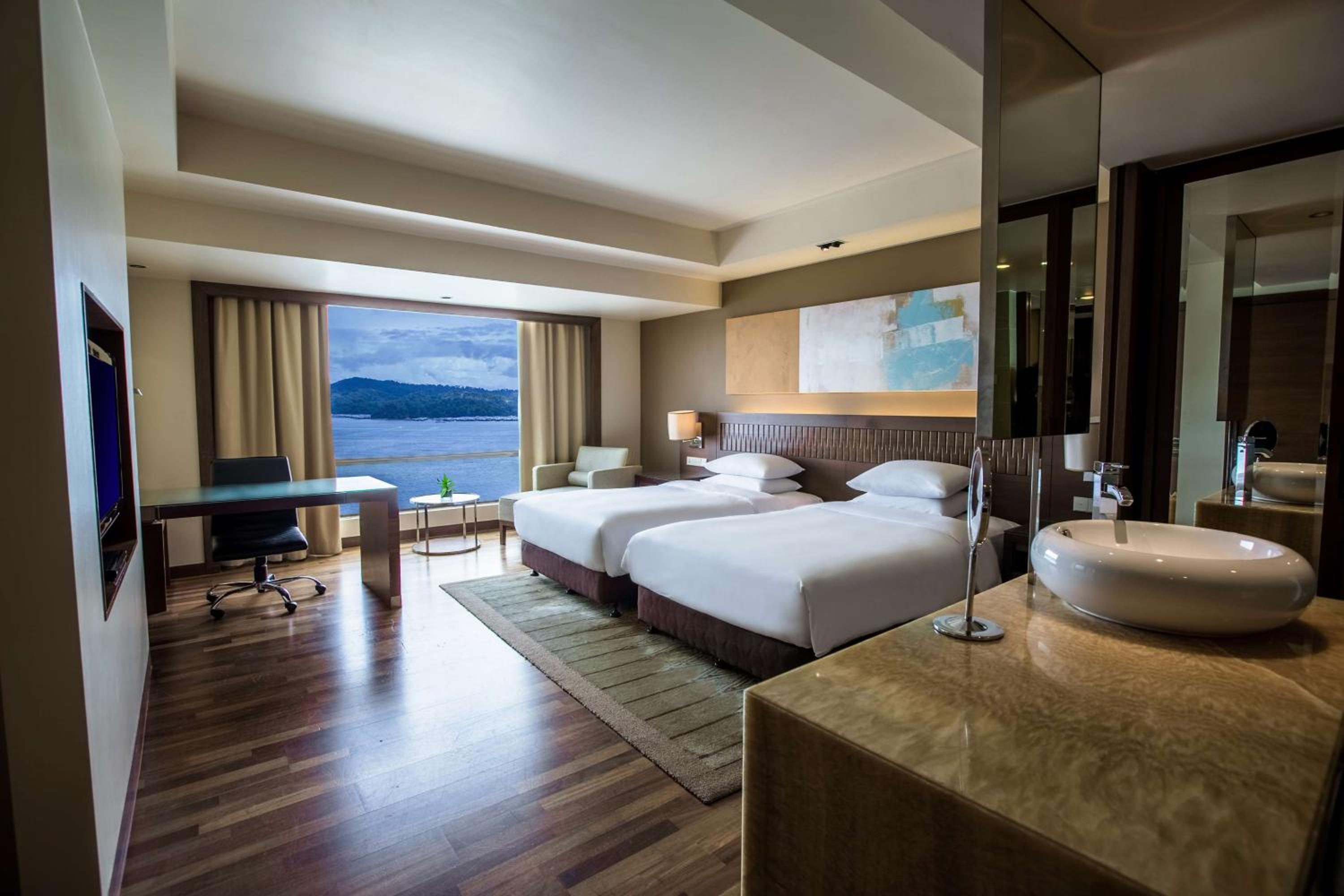 Twin Room with Sea View - Photo 2