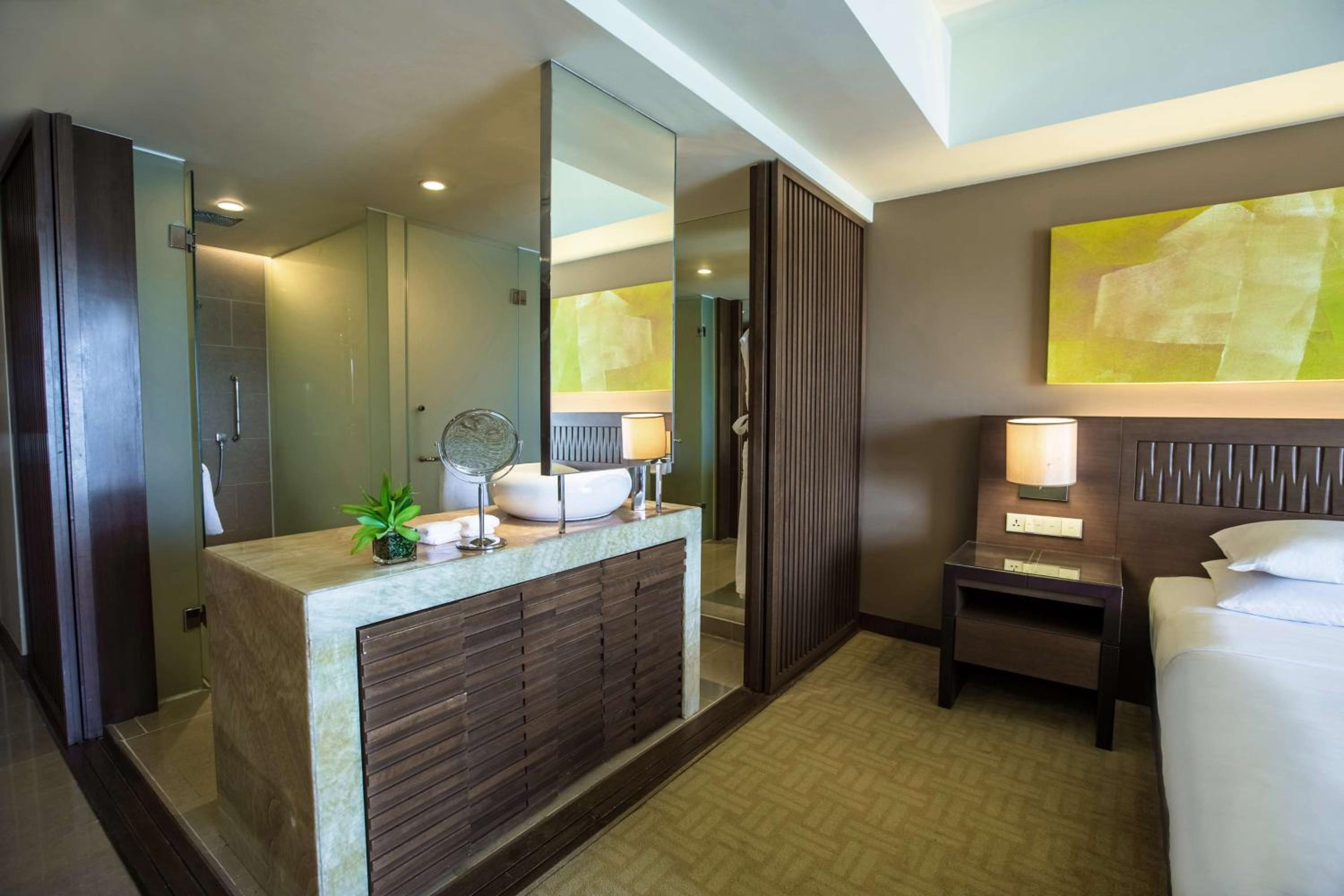 Twin Room with Sea View - Photo 3