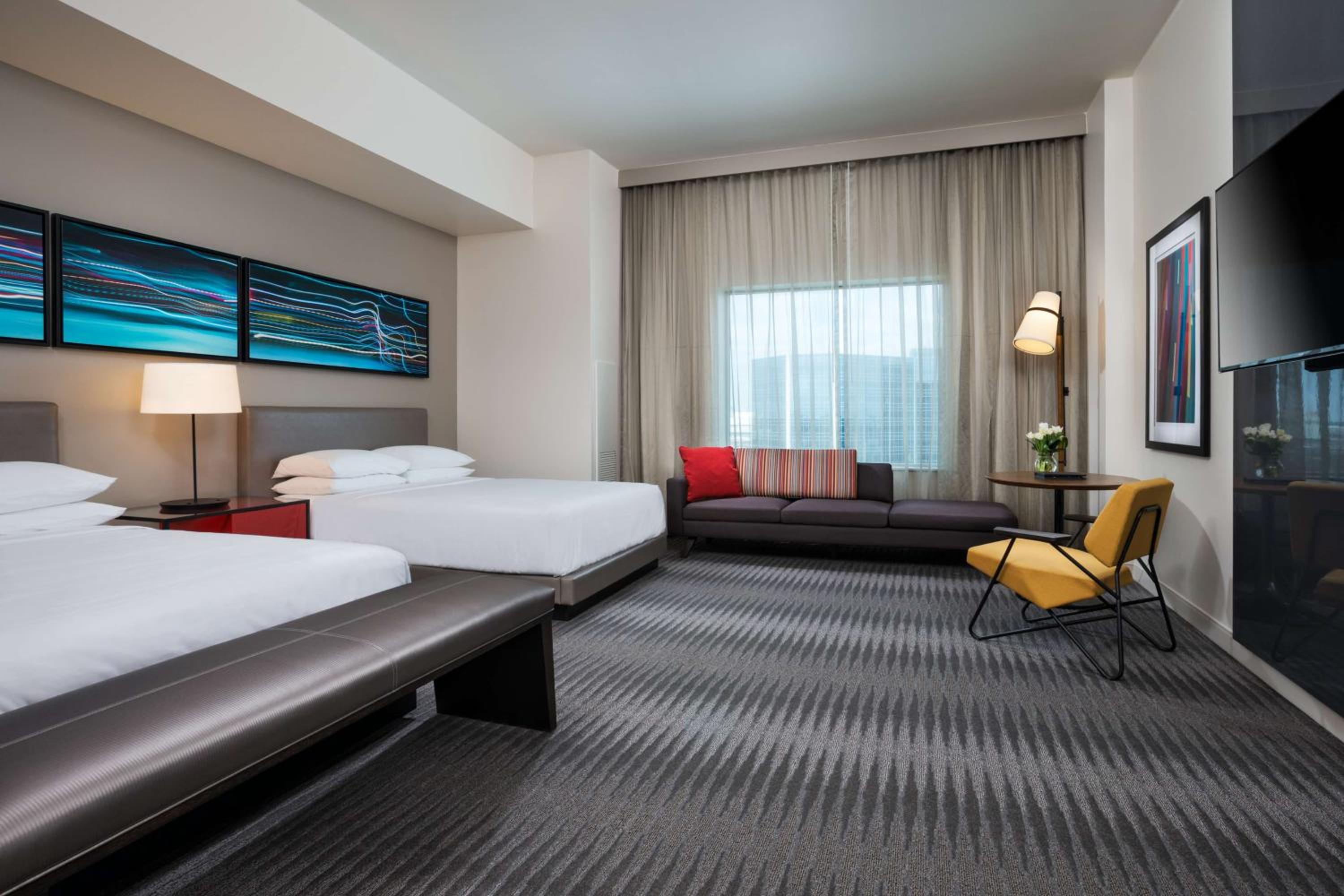 Queen Room with Two Queen Beds - Club Access photo 1