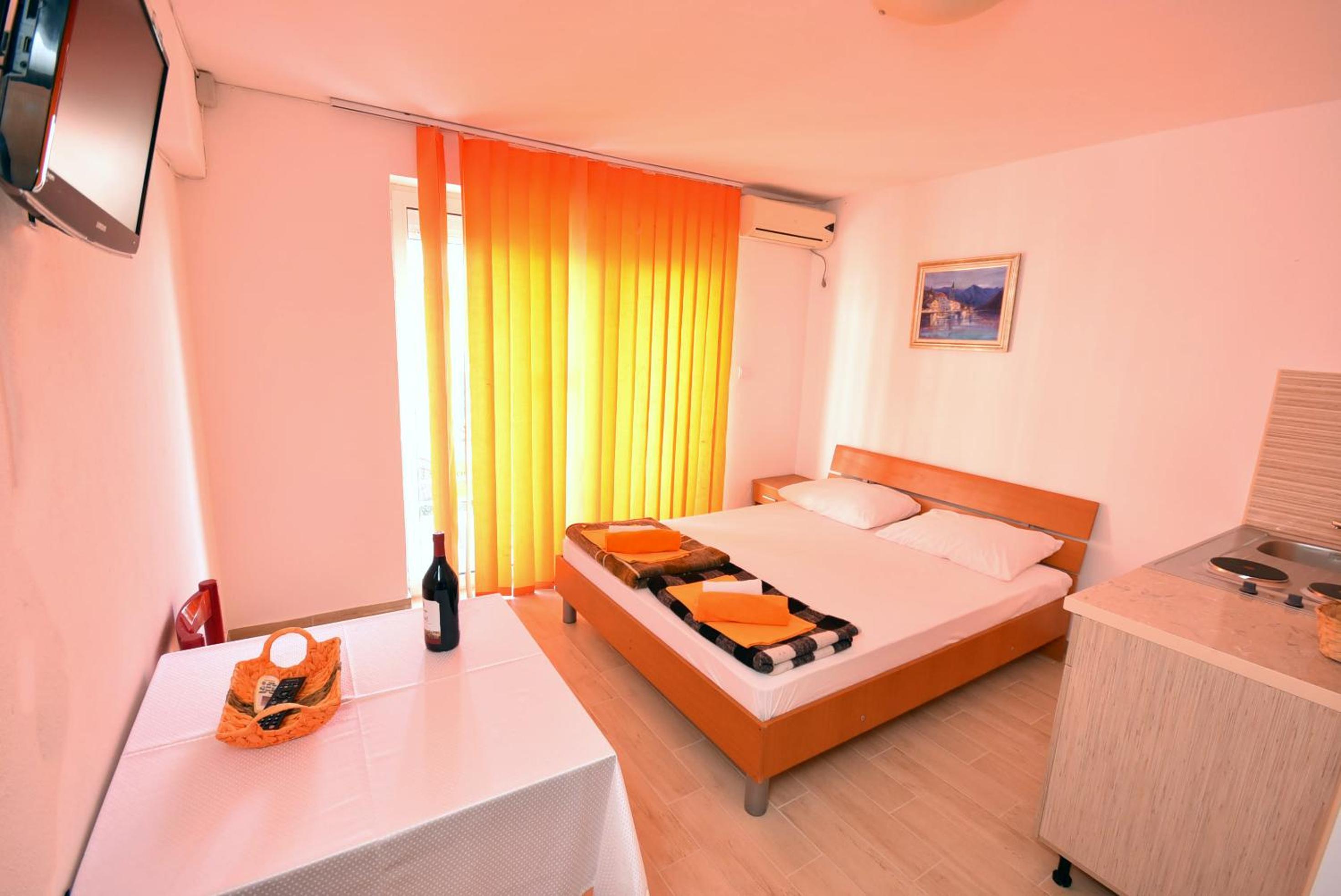 Apartment with Balcony