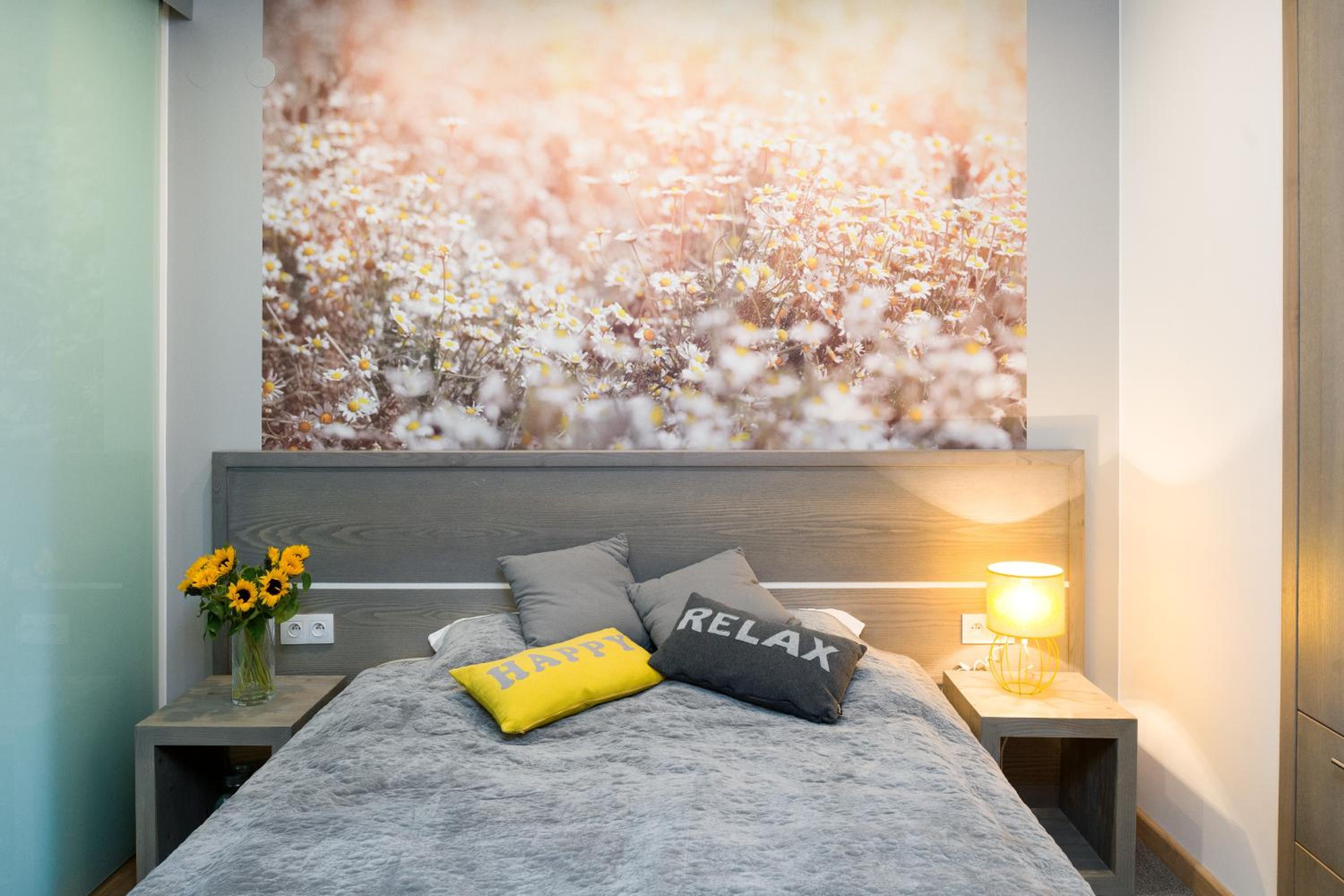 Studio Apartment - Photo 25