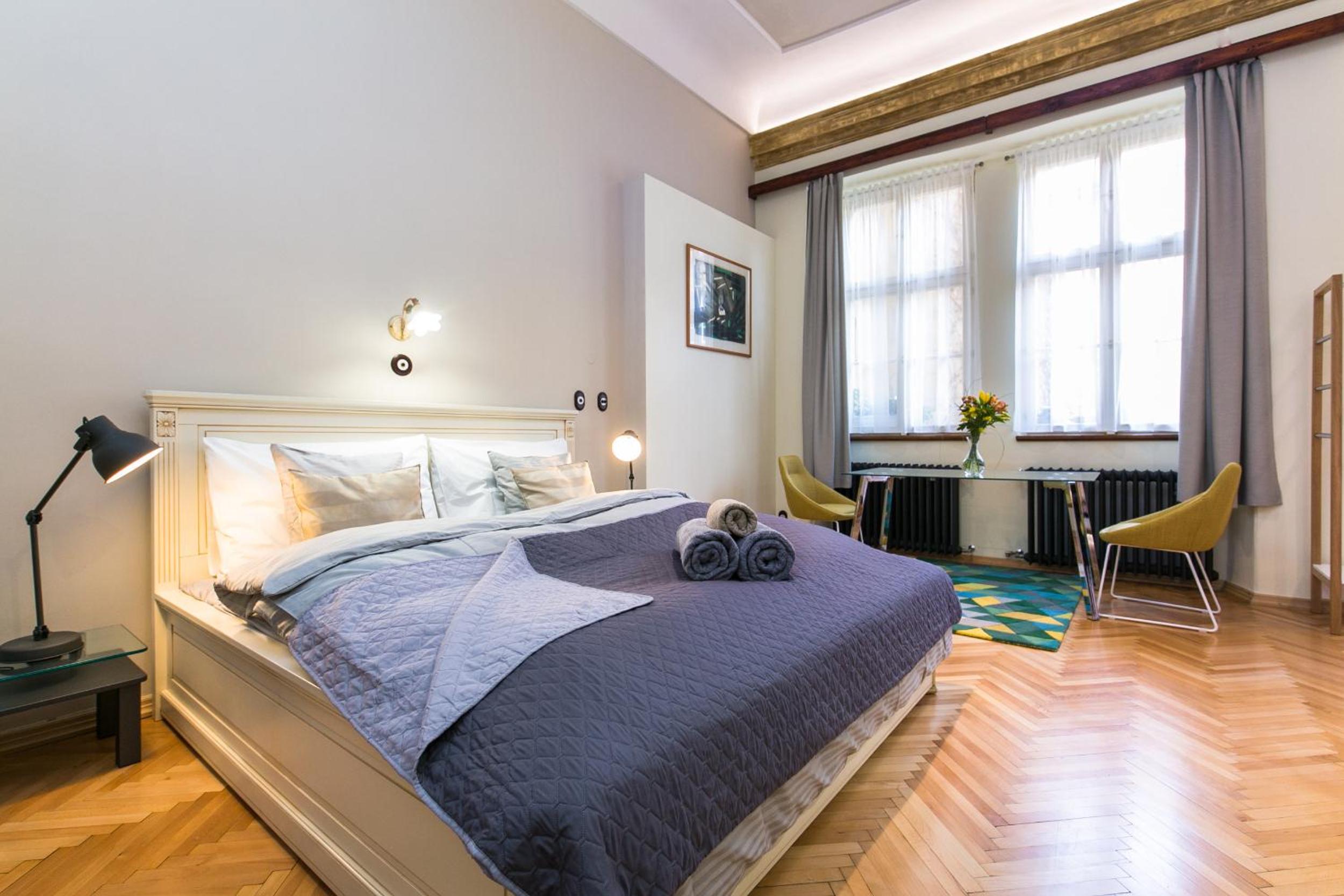 Apartment with Balcony