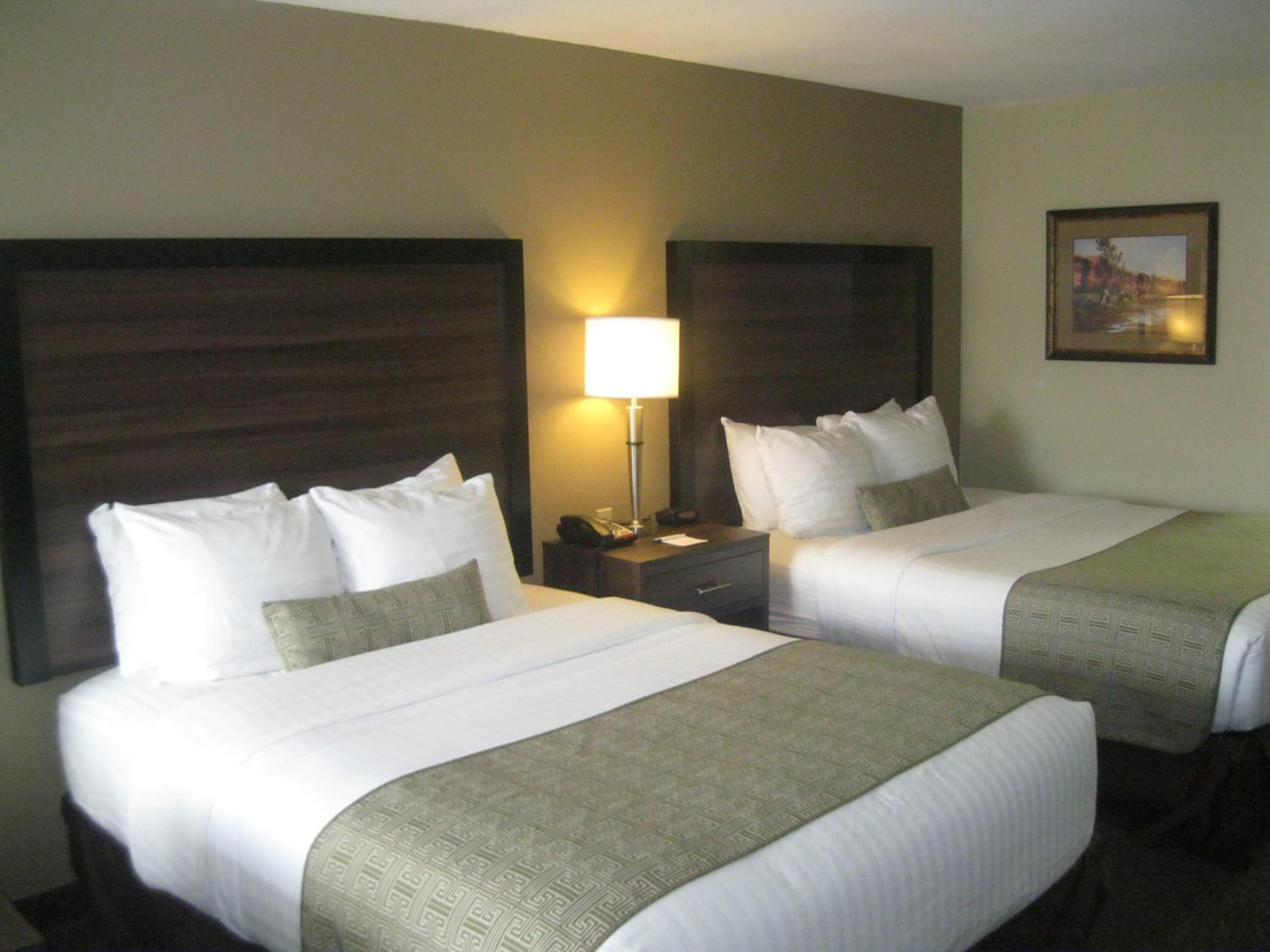 Queen Room with Two Queen Beds - Non-Smoking