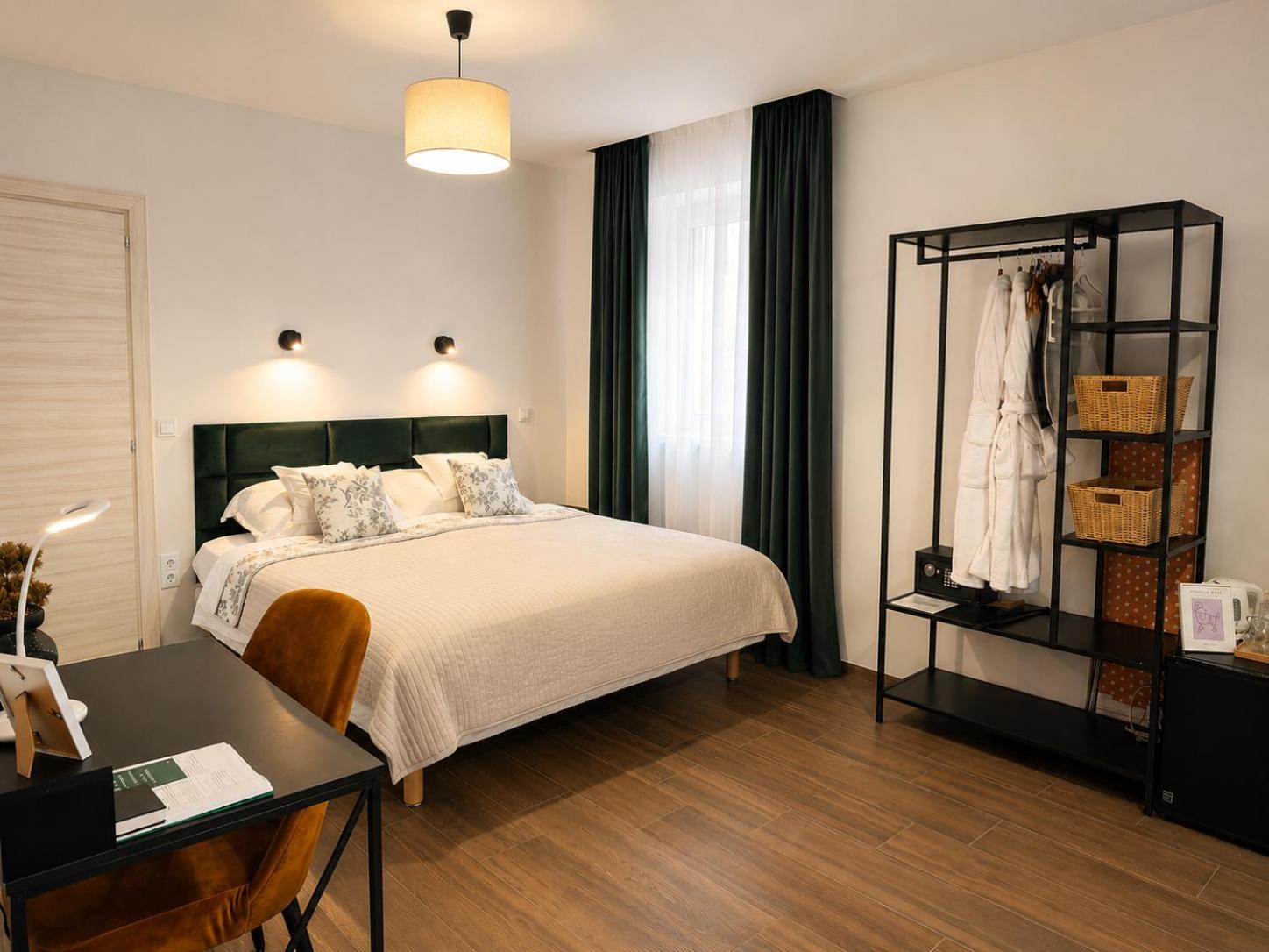 Deluxe Double Room with Bath