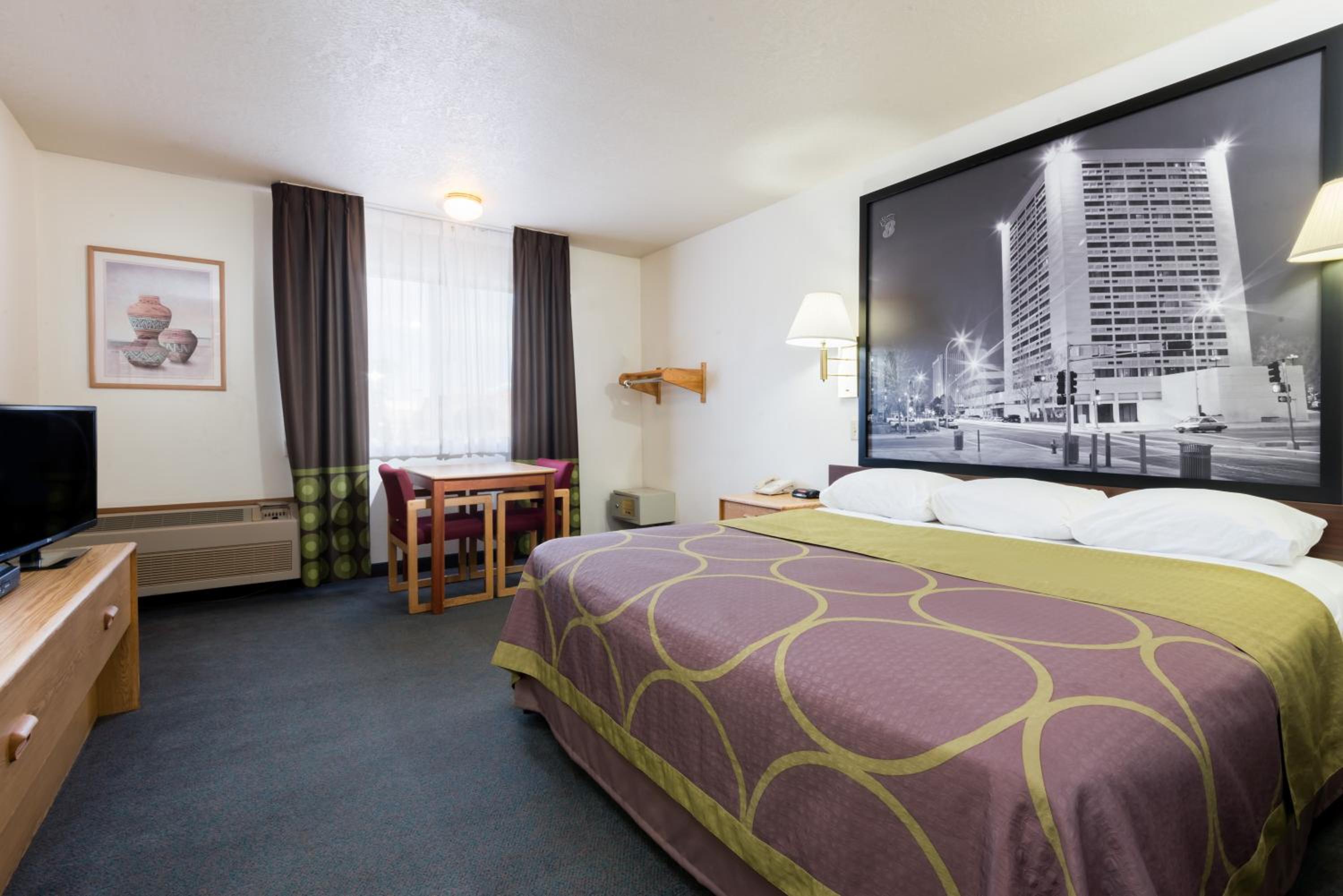 Super 8 by Wyndham Bernalillo, Foto 2
