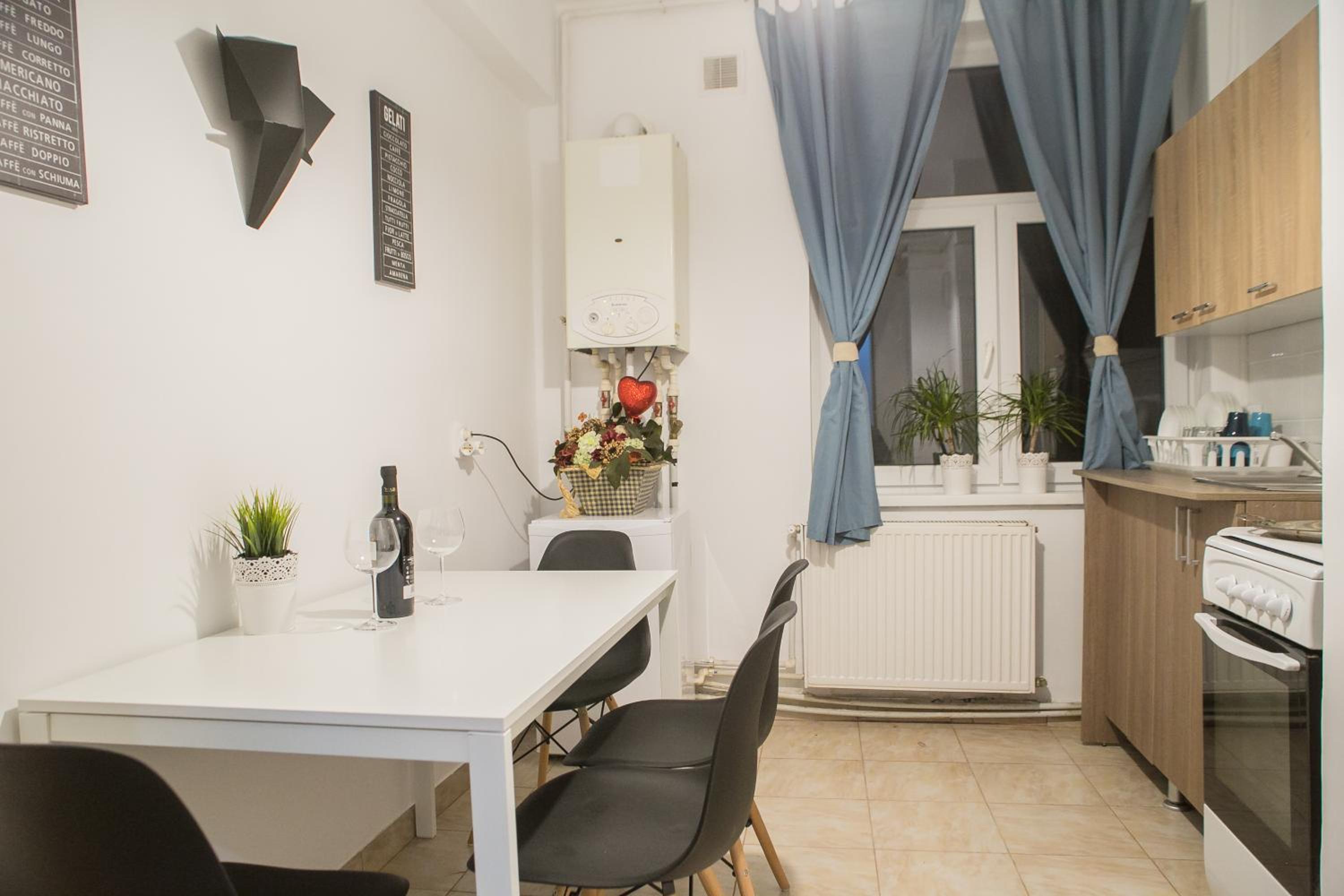 Apartment - Photo 12