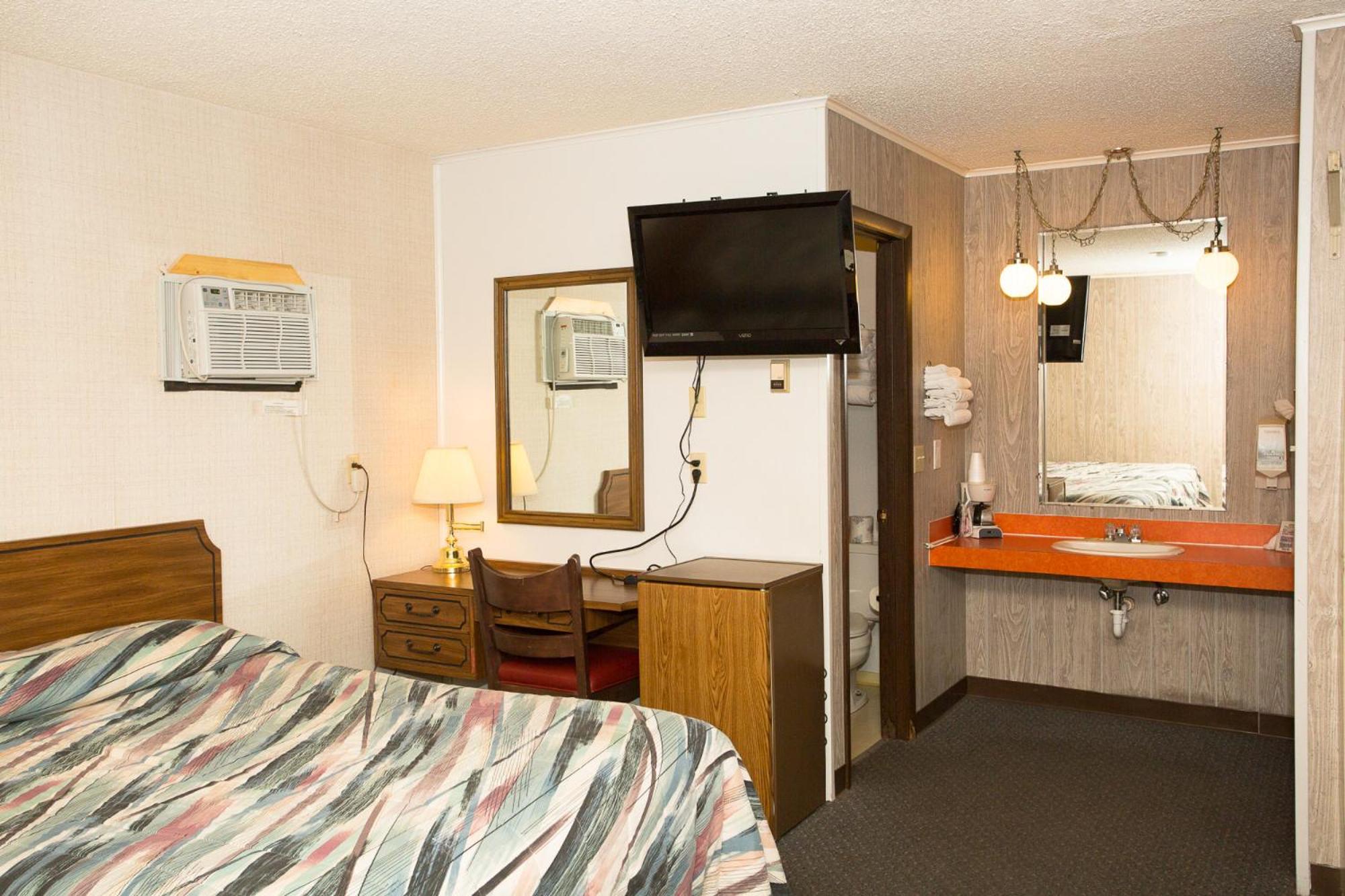 Motel Unit - Pet Friendly photo 2