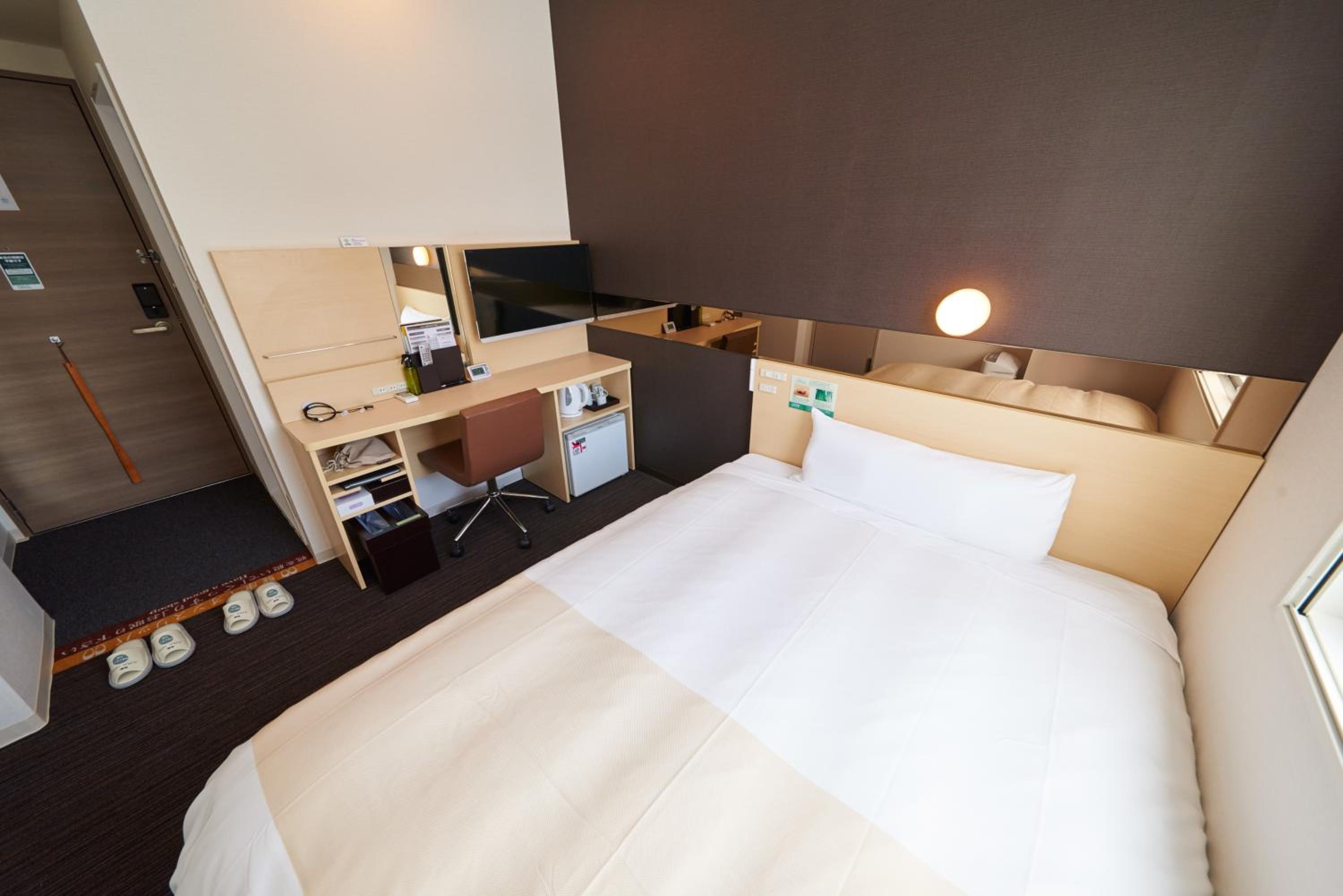 Double Room - Non-Smoking  photo 2