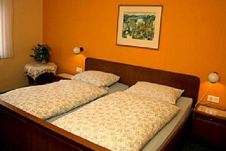 Double Room with Private Bathroom photo 2