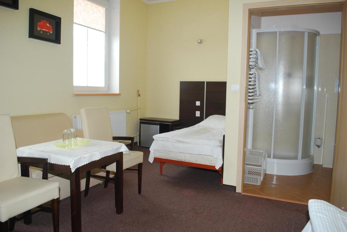 Standard Twin Room with Sofa photo 1