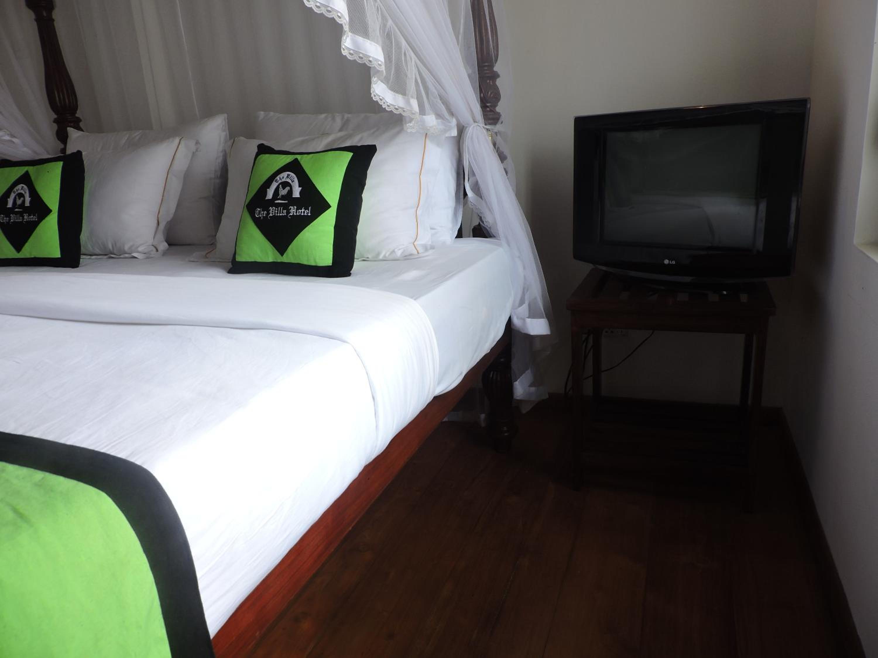 Standard King Room - Photo 3