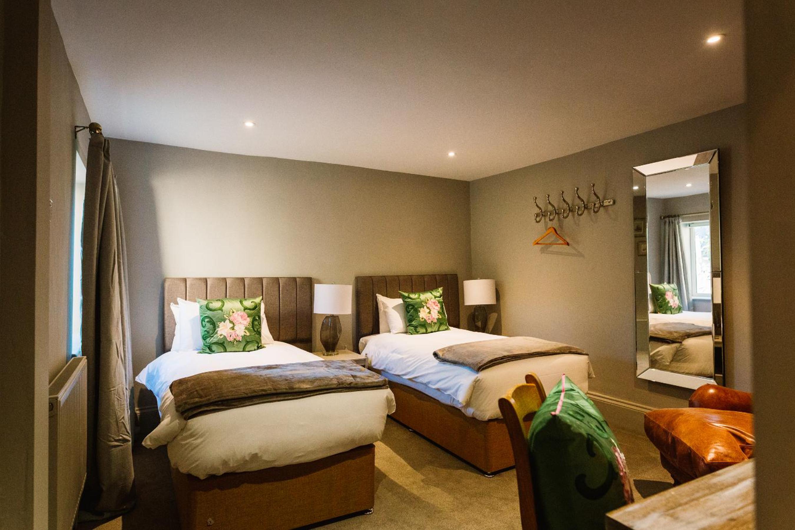 Deluxe Double or Twin Room - Photo 3