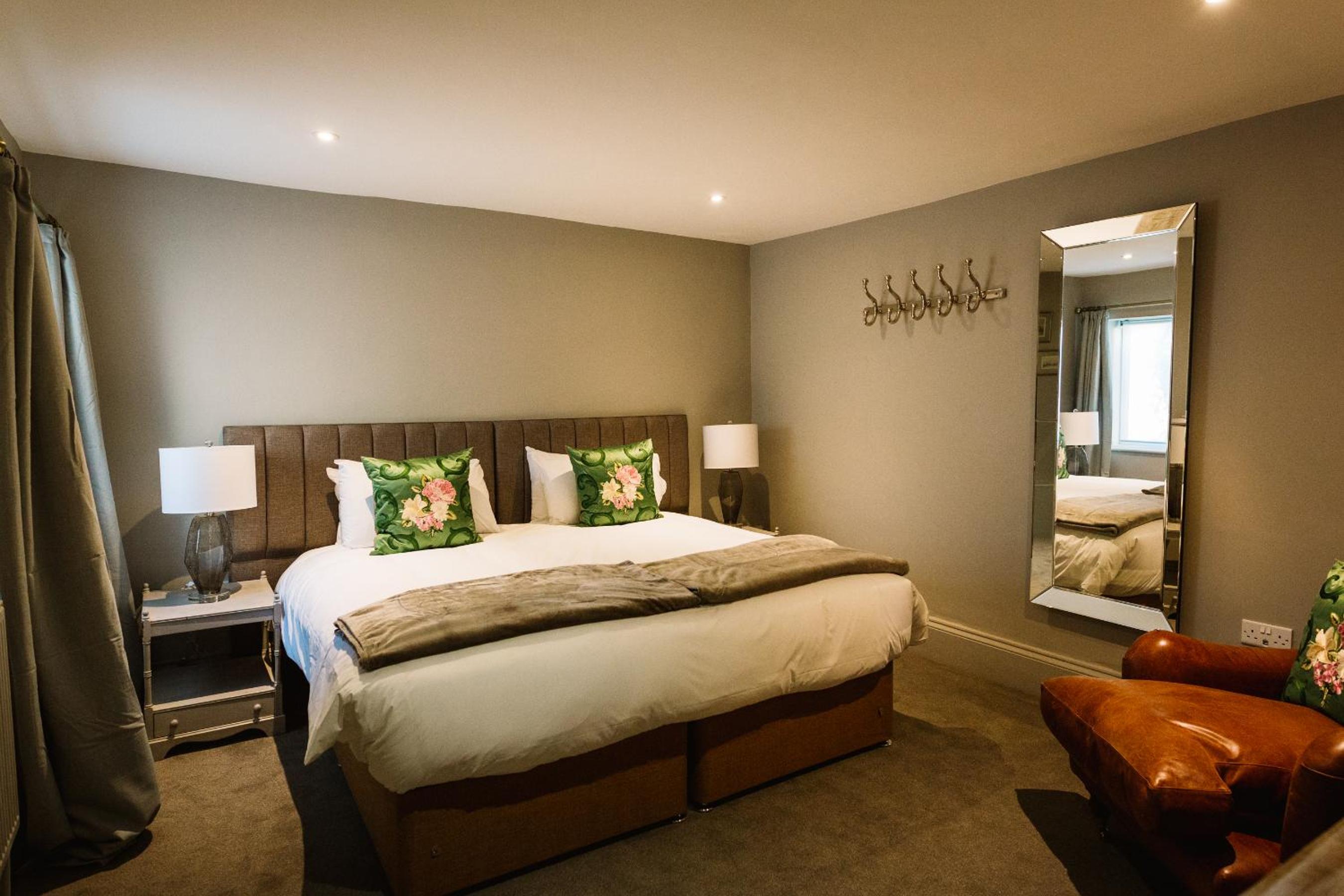 Deluxe Double or Twin Room - Photo 1