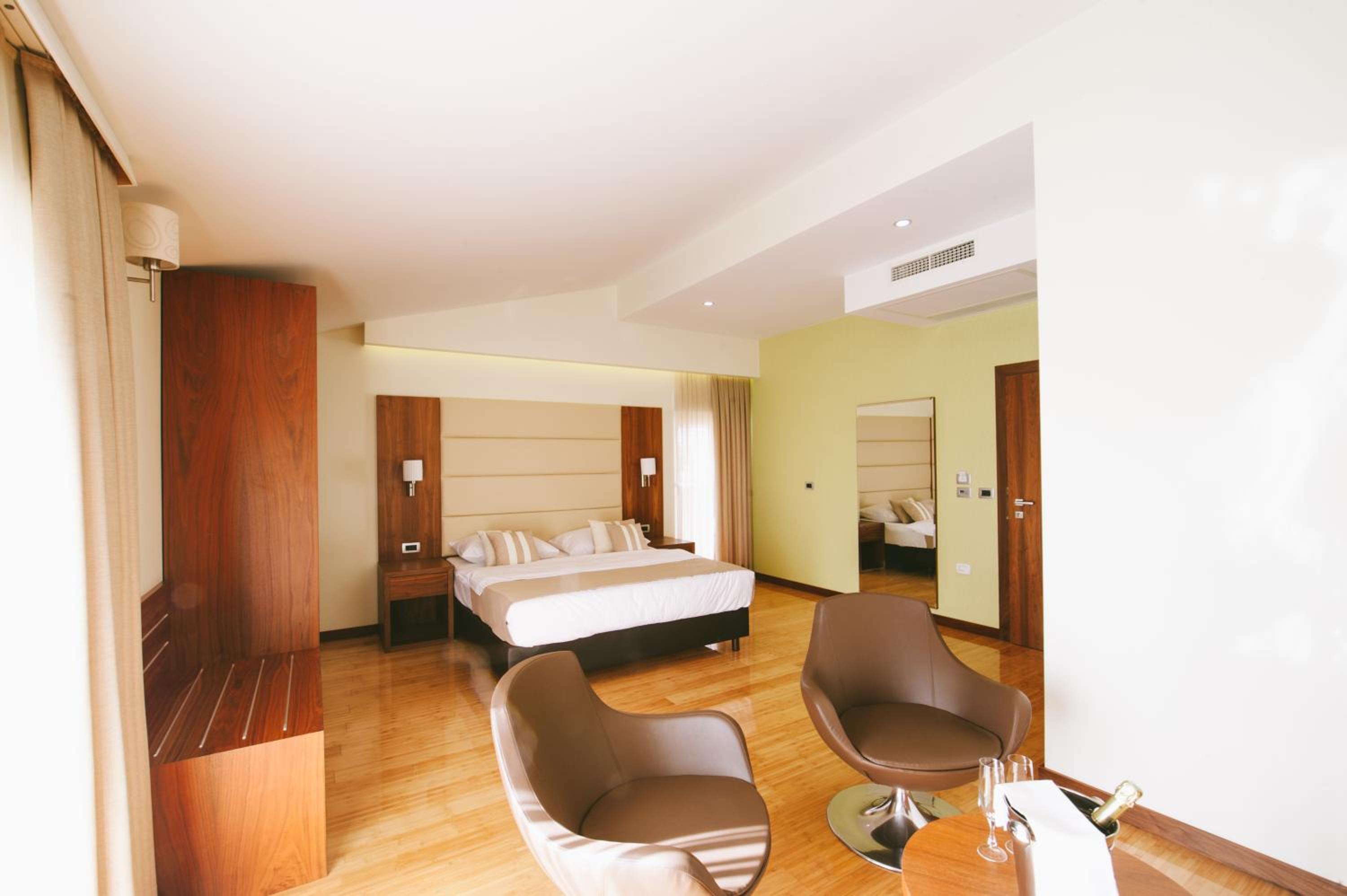 Superior Apartment photo 2