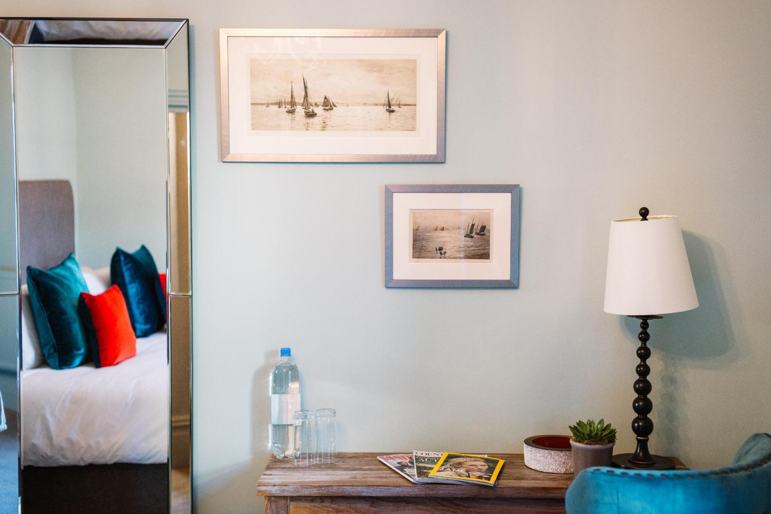 Double or Twin Room - Photo 3