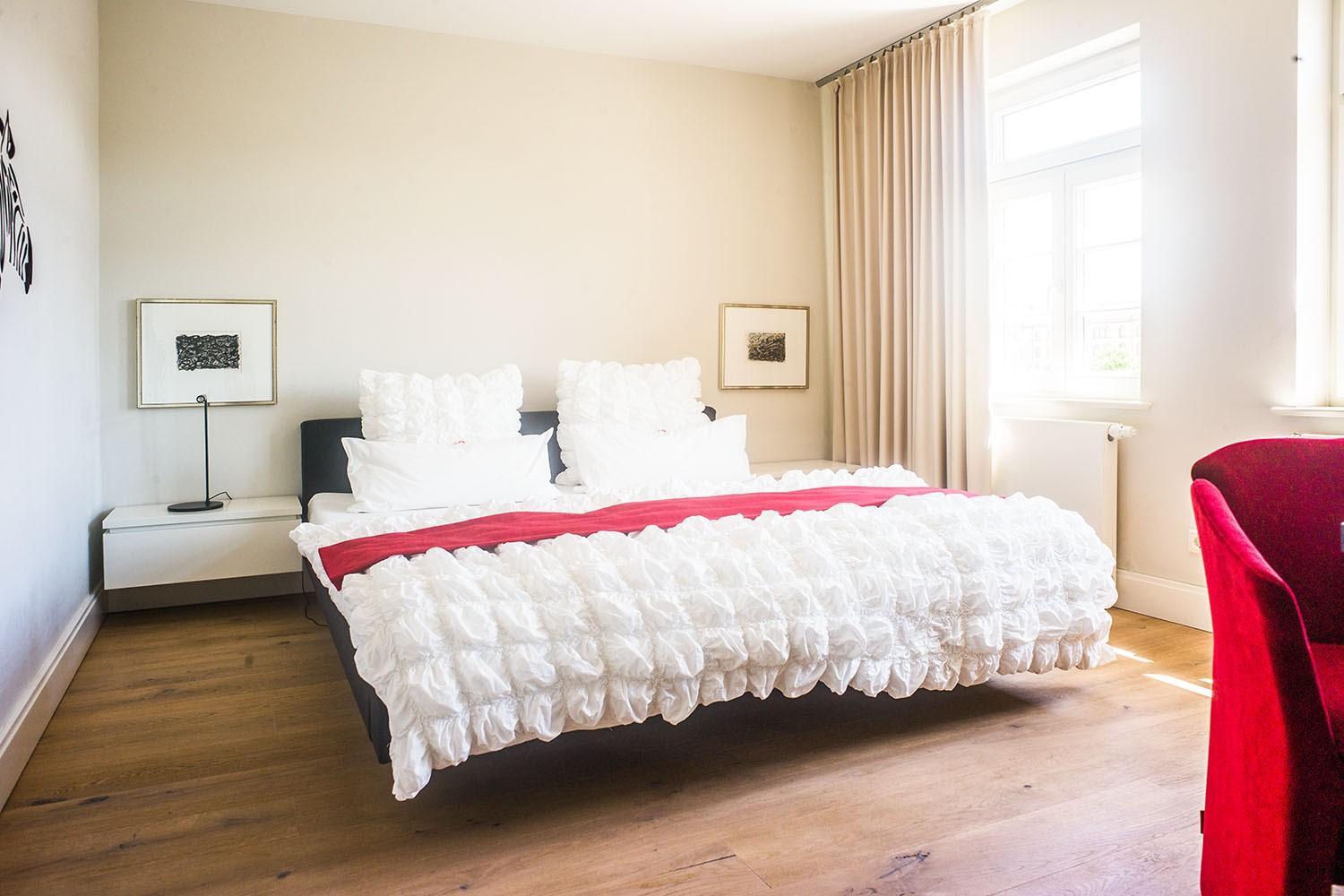 Double Room - Photo 13