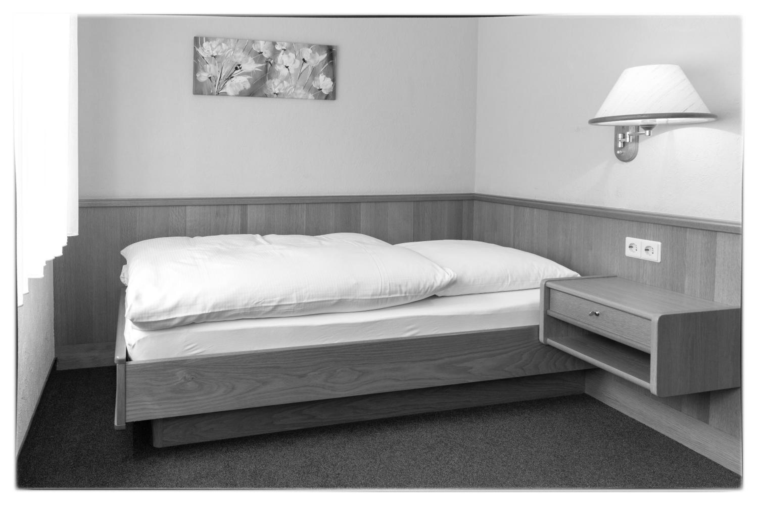 Single Room photo 1